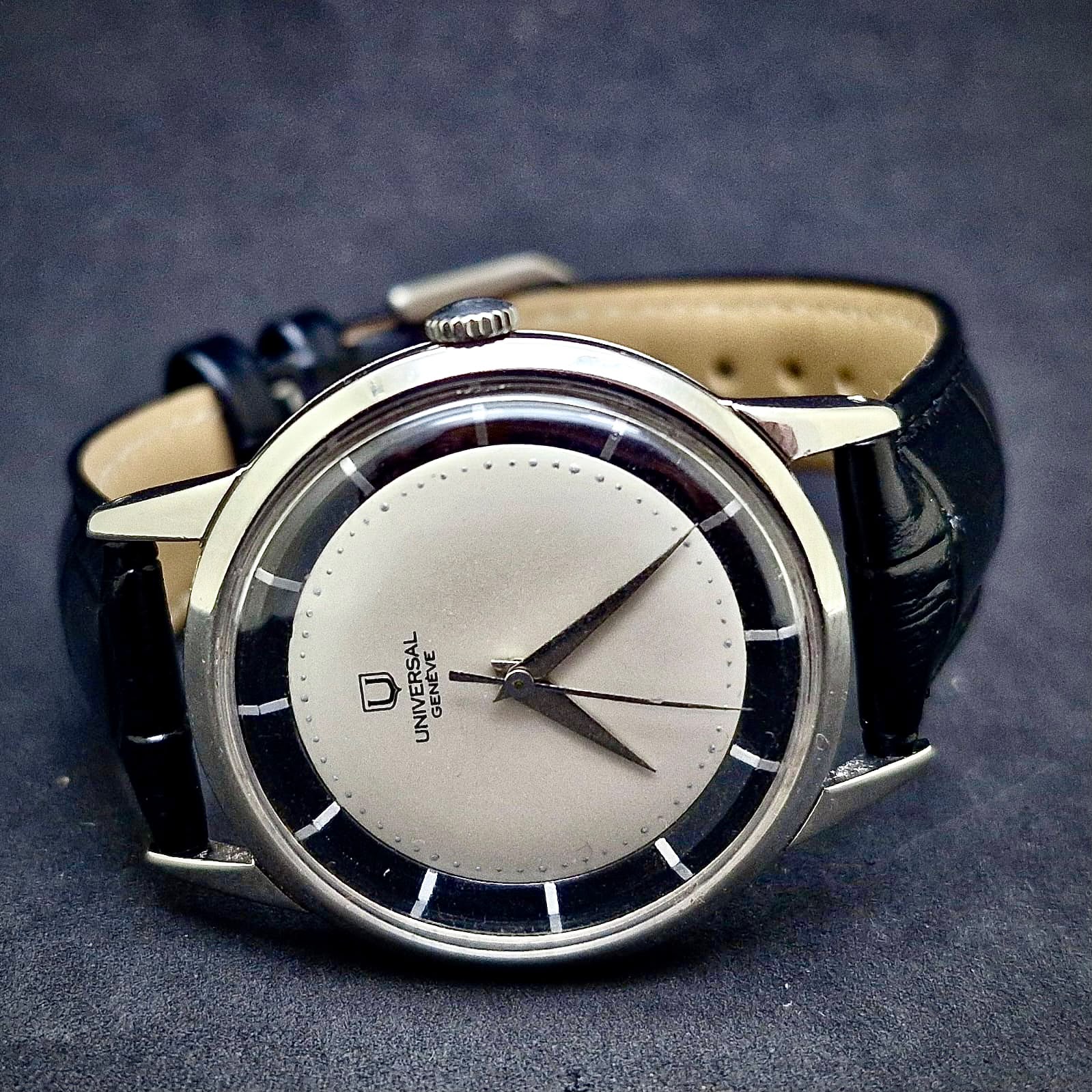 UNIVERSAL GENEVE TUXEDO