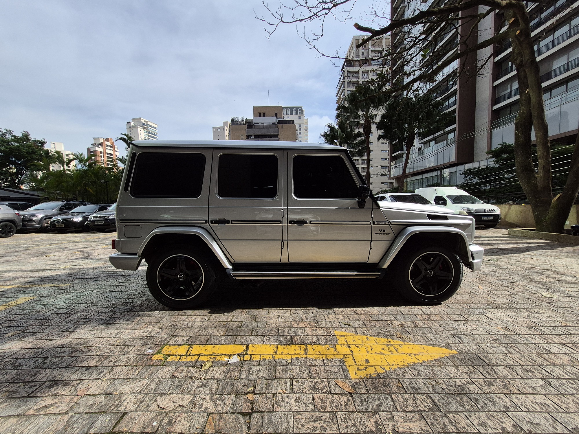 MERCEDES-BENZ G55 5.4 V8 KOMPRESSOR GASOLINA 4WD SPEEDSHIFT