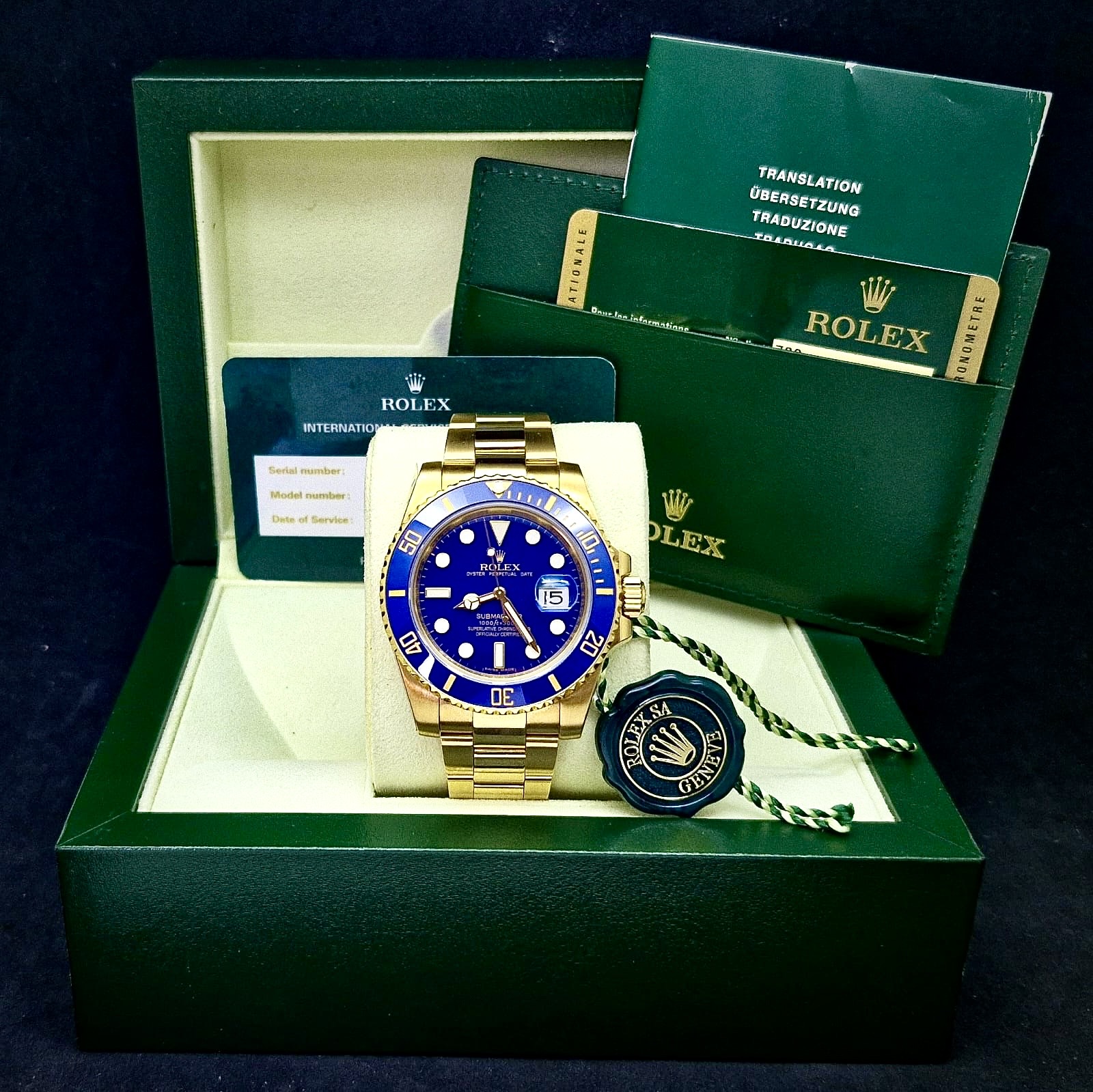 ROLEX SUBMARINER DATE - GOLD