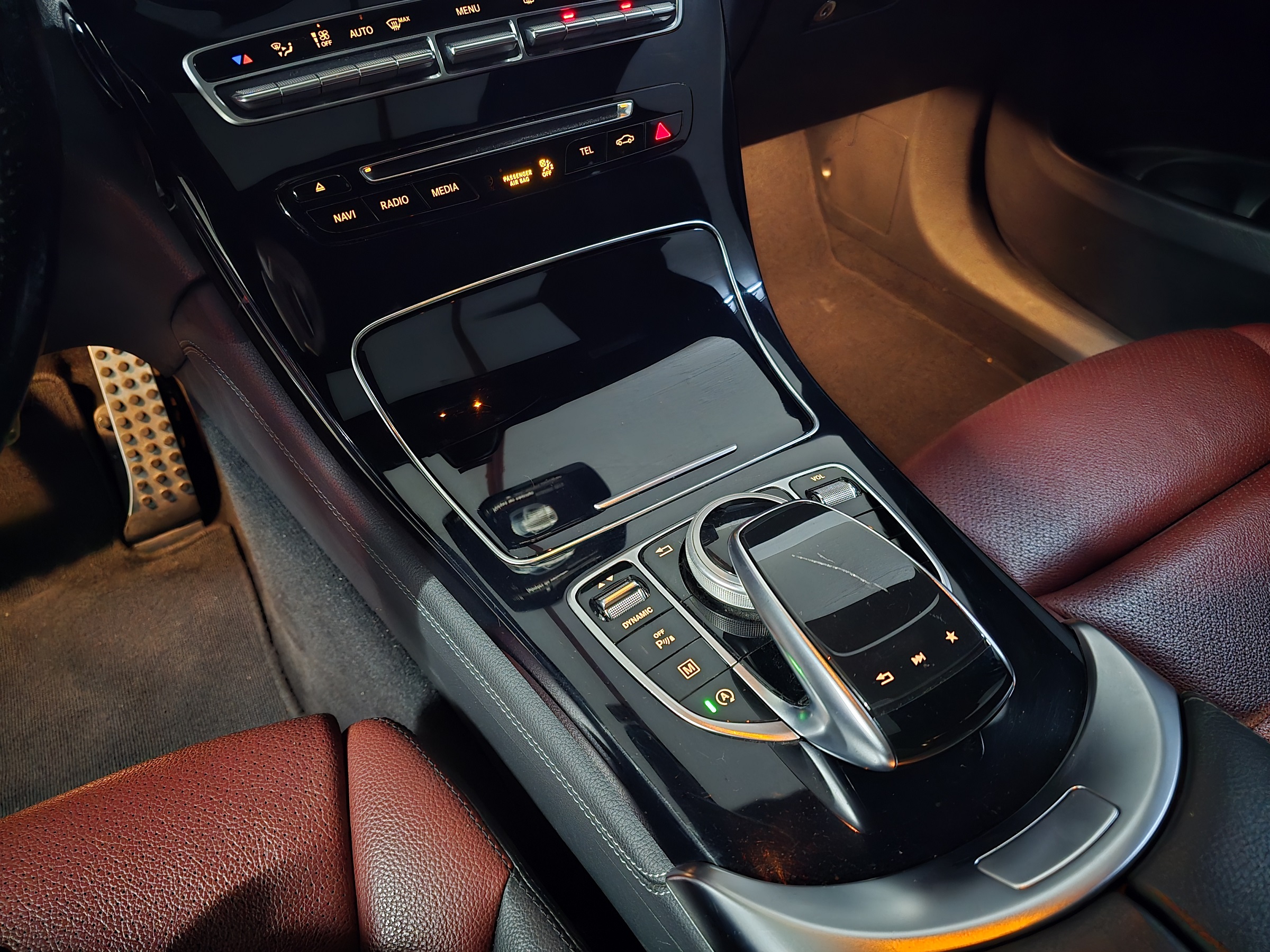 MERCEDES-BENZ GLC250 2.0 CGI GASOLINA COUPÉ 4MATIC 9G-TRONIC