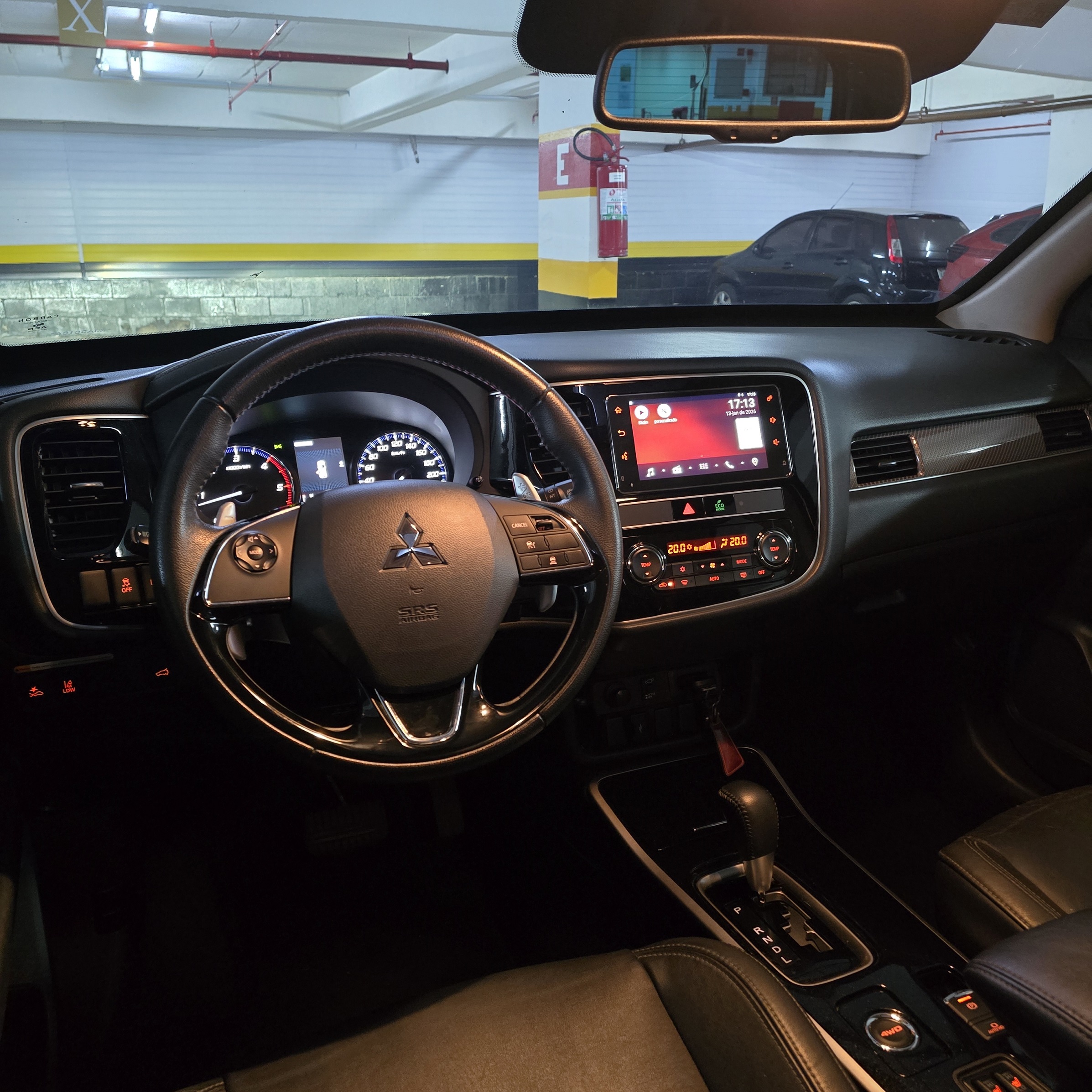 MITSUBISHI OUTLANDER 3.0 MIVEC V6 GASOLINA HPE-S AWD AUTOMÁTICO