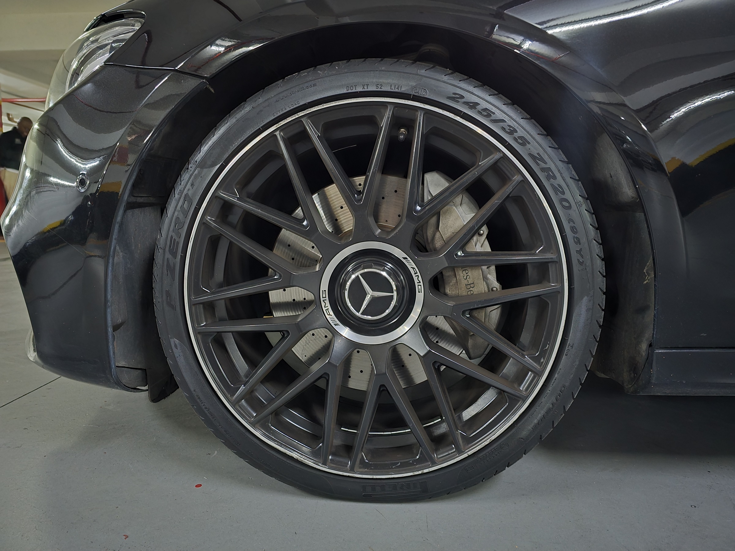 MERCEDES-BENZ E300 2.0 CGI GASOLINA AVANTGARDE 9G-TRONIC