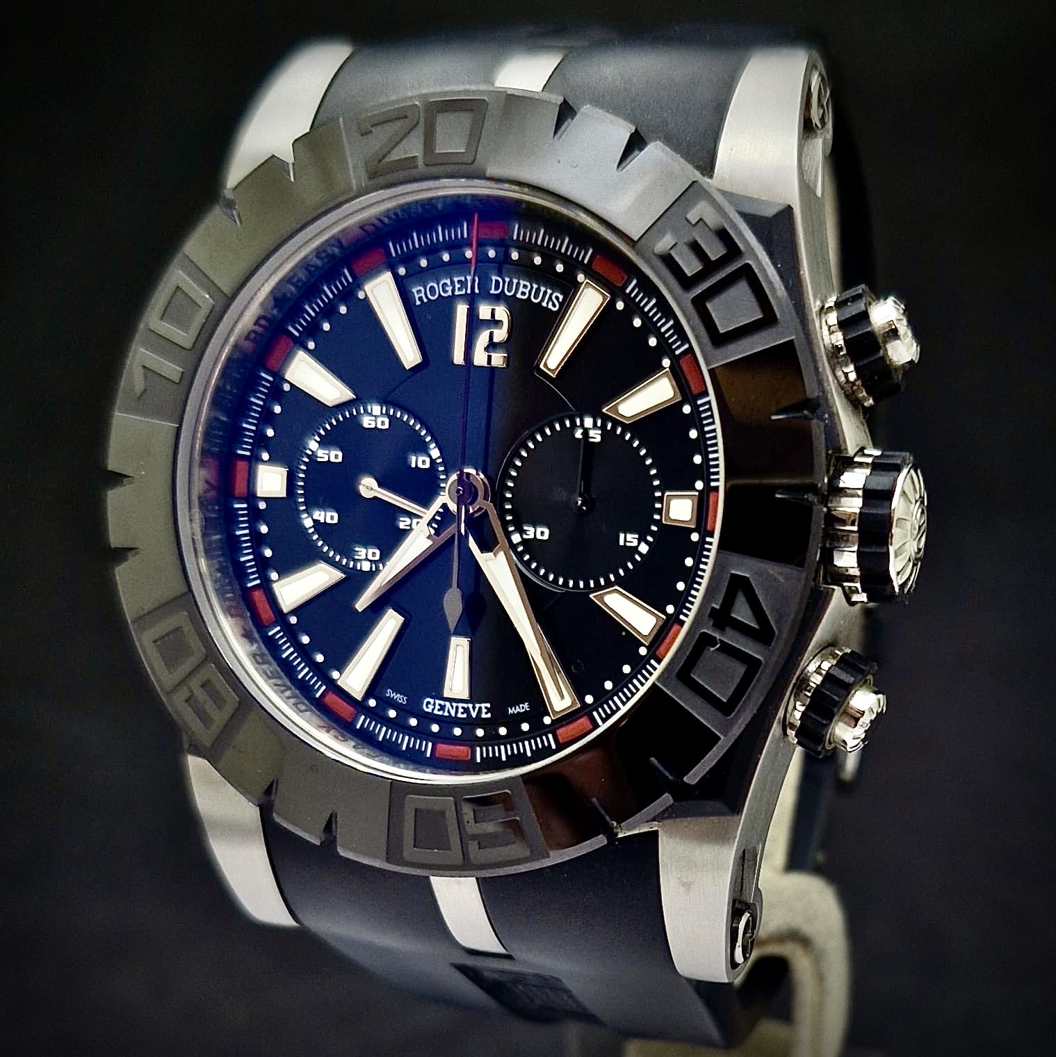 ROGER DUBUIS EASY DIVER  CHRONOGRAPH  LIMITED EDITION