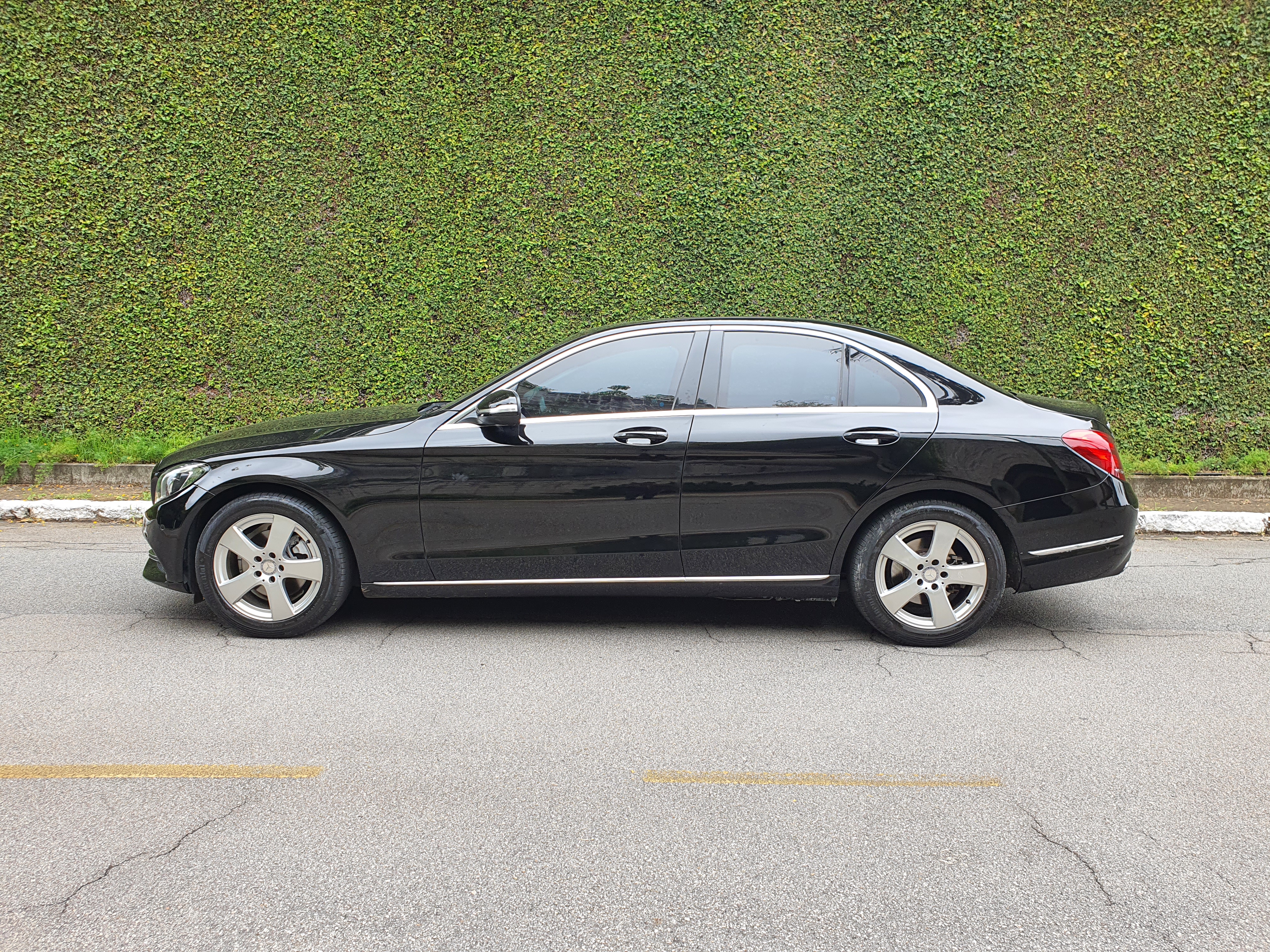 MERCEDES-BENZ C 200 2.0 CGI AVANTGARDE 16V GASOLINA 4P AUTOMÁTICO