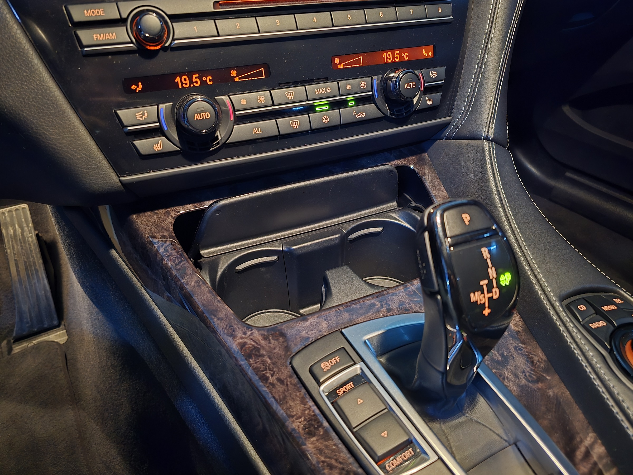 BMW 650I 4.8 COUPÉ V8 32V GASOLINA 2P AUTOMÁTICO