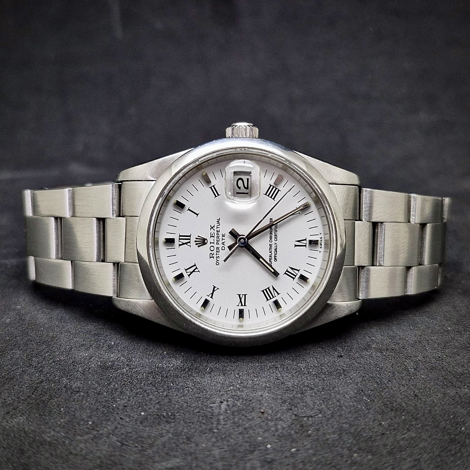 ROLEX OYSTER PERPETUAL DATE