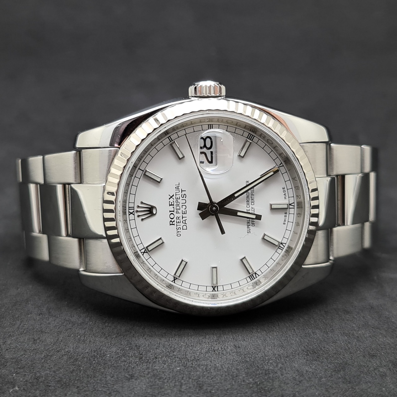 ROLEX OYSTER PERPETUAL DATEJUST