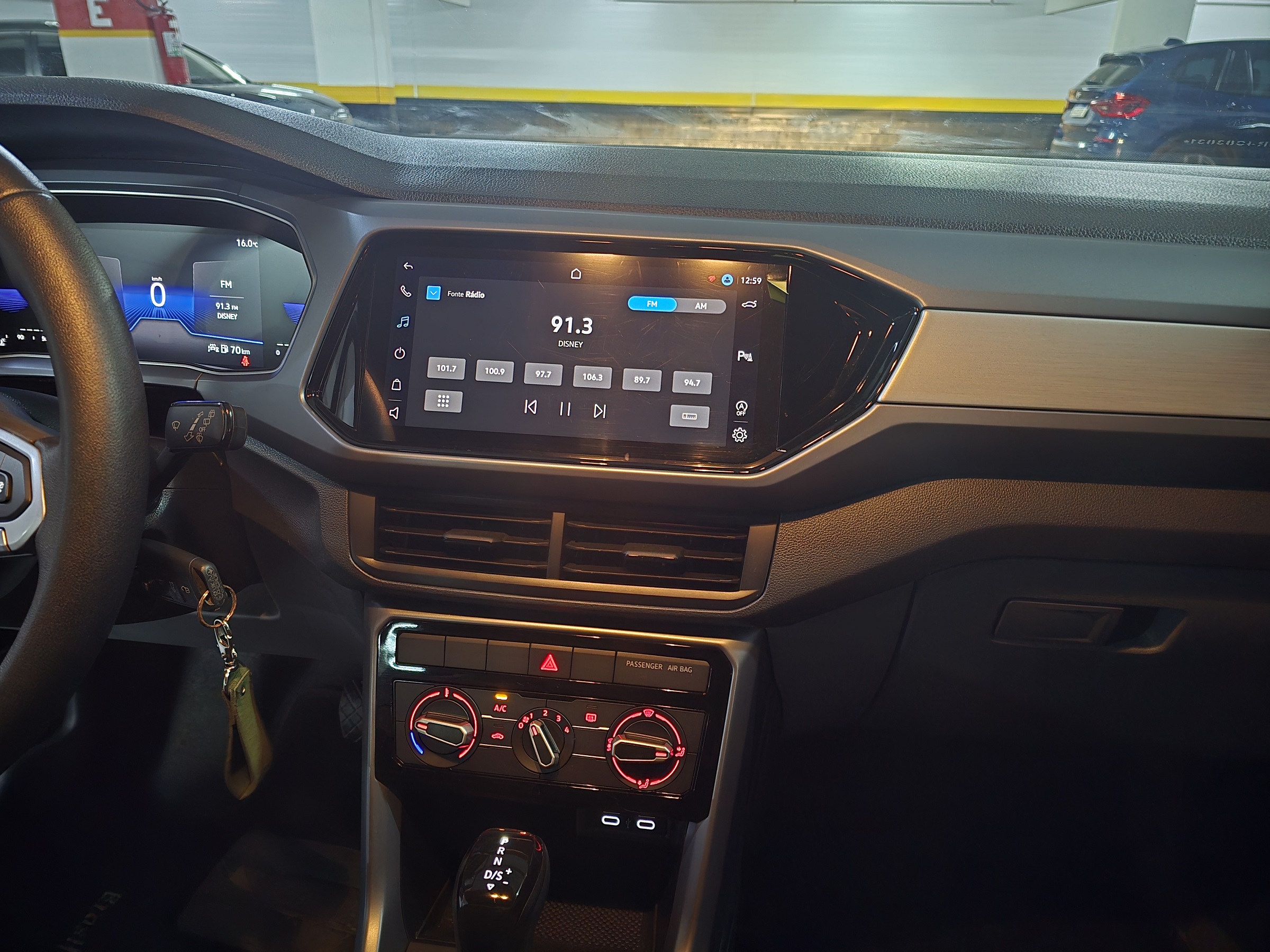 VOLKSWAGEN TCROSS 1.0 200 TSI TOTAL FLEX AUTOMÁTICO