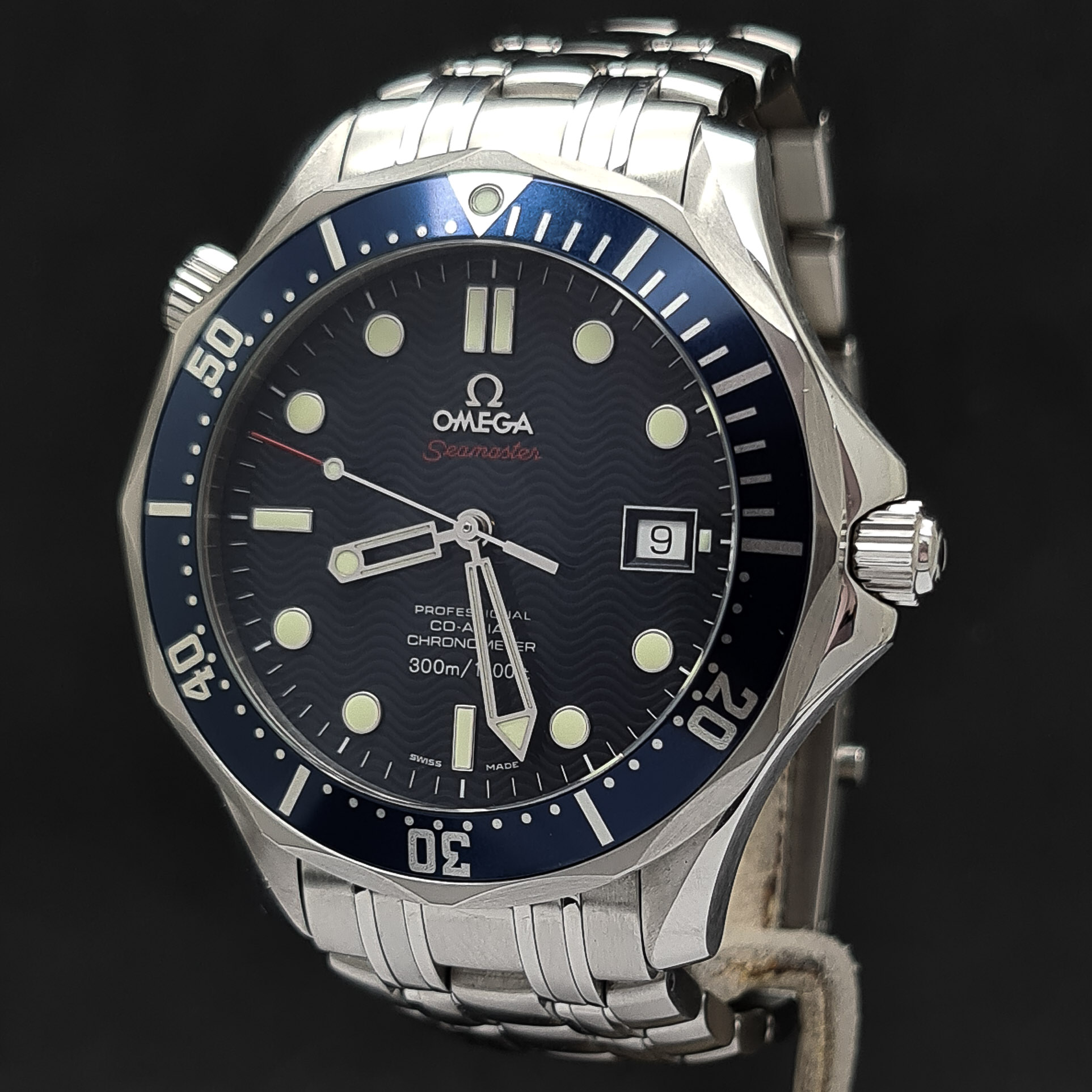 OMEGA SEAMASTER DIVER 300