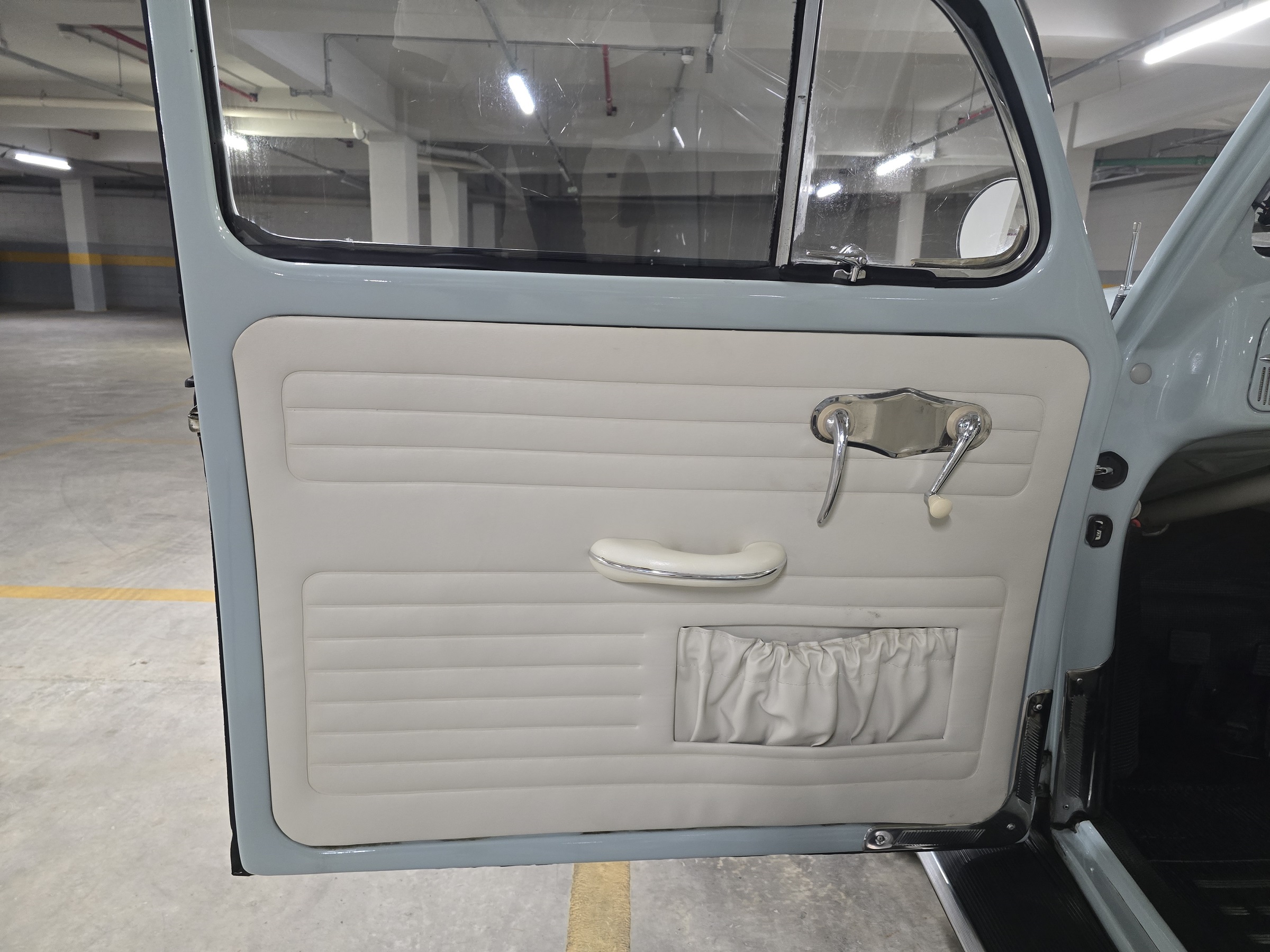 VOLKSWAGEN FUSCA 1.3 8V GASOLINA 2P MANUAL