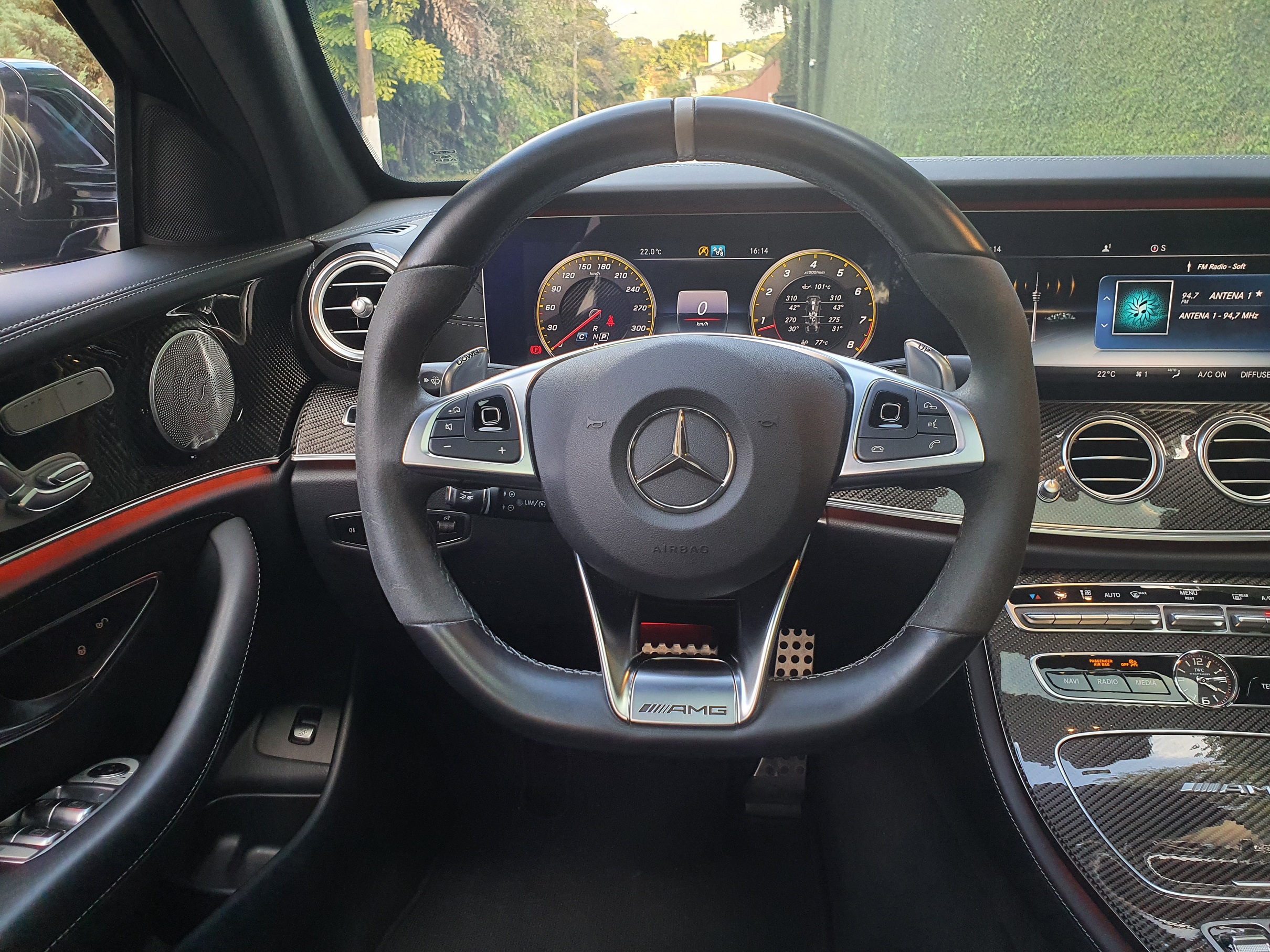 MERCEDES-BENZ E 63 AMG 4.0 V8 TURBO GASOLINA S 4MATIC SPEEDSHIFT