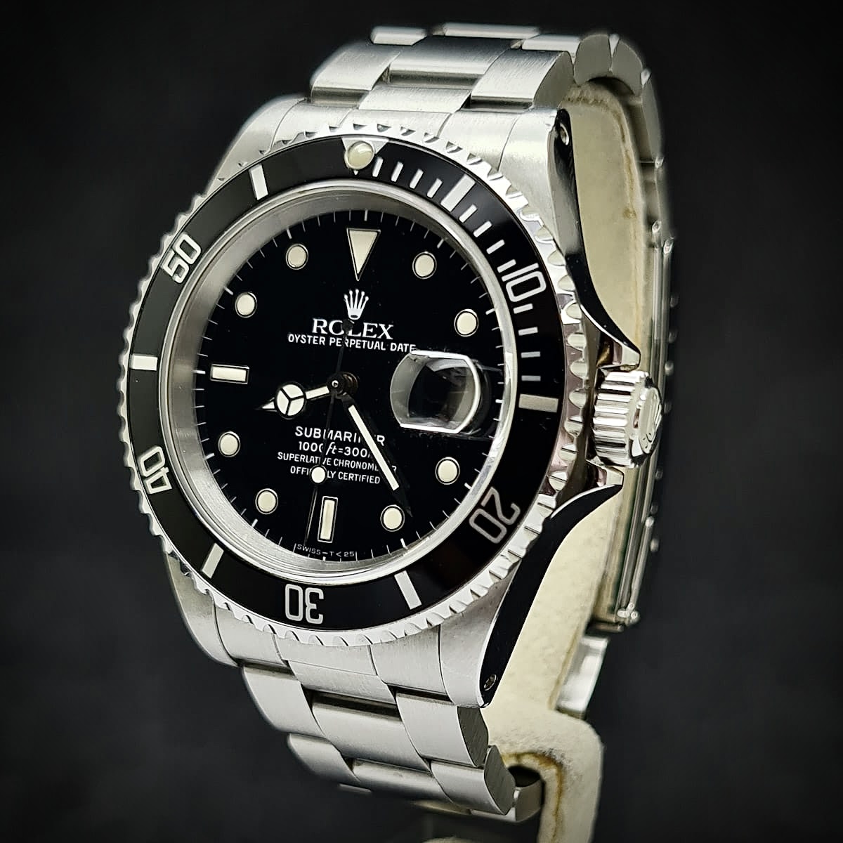 ROLEX SUBMARINER DATE