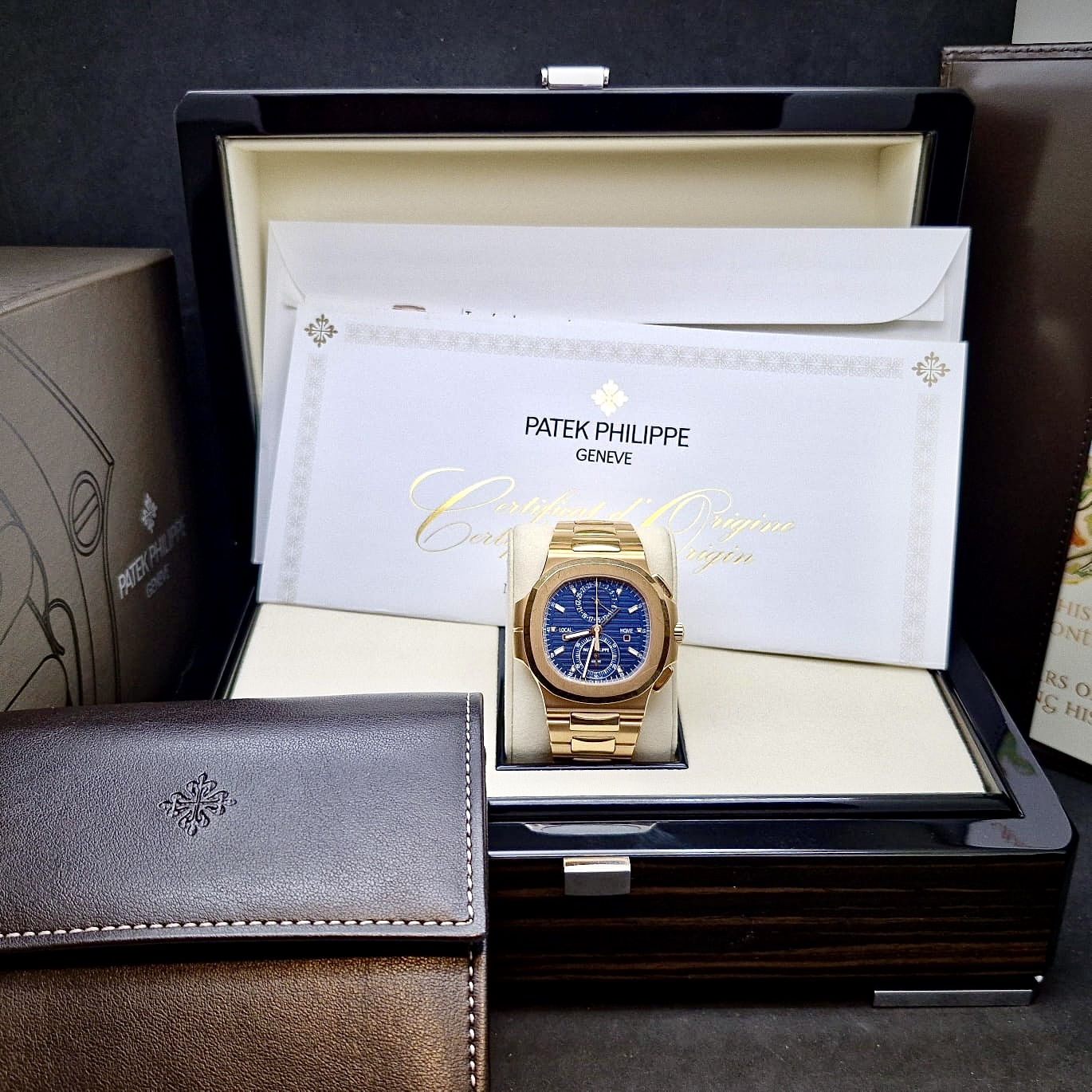 PATEK PHILIPPE NAUTILUS ROSE GOLD