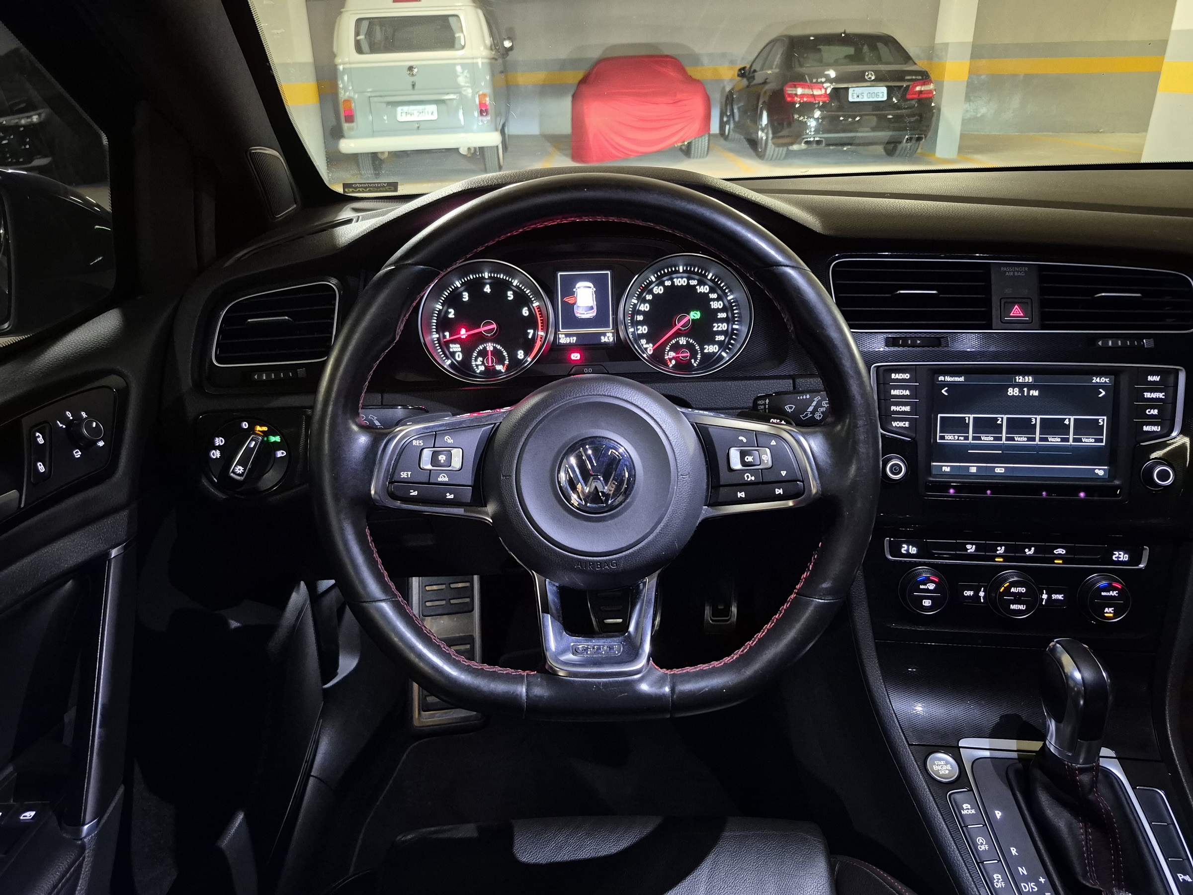 VOLKSWAGEN GOLF 2.0 TSI GTI 16V TURBO GASOLINA 4P AUTOMÁTICO