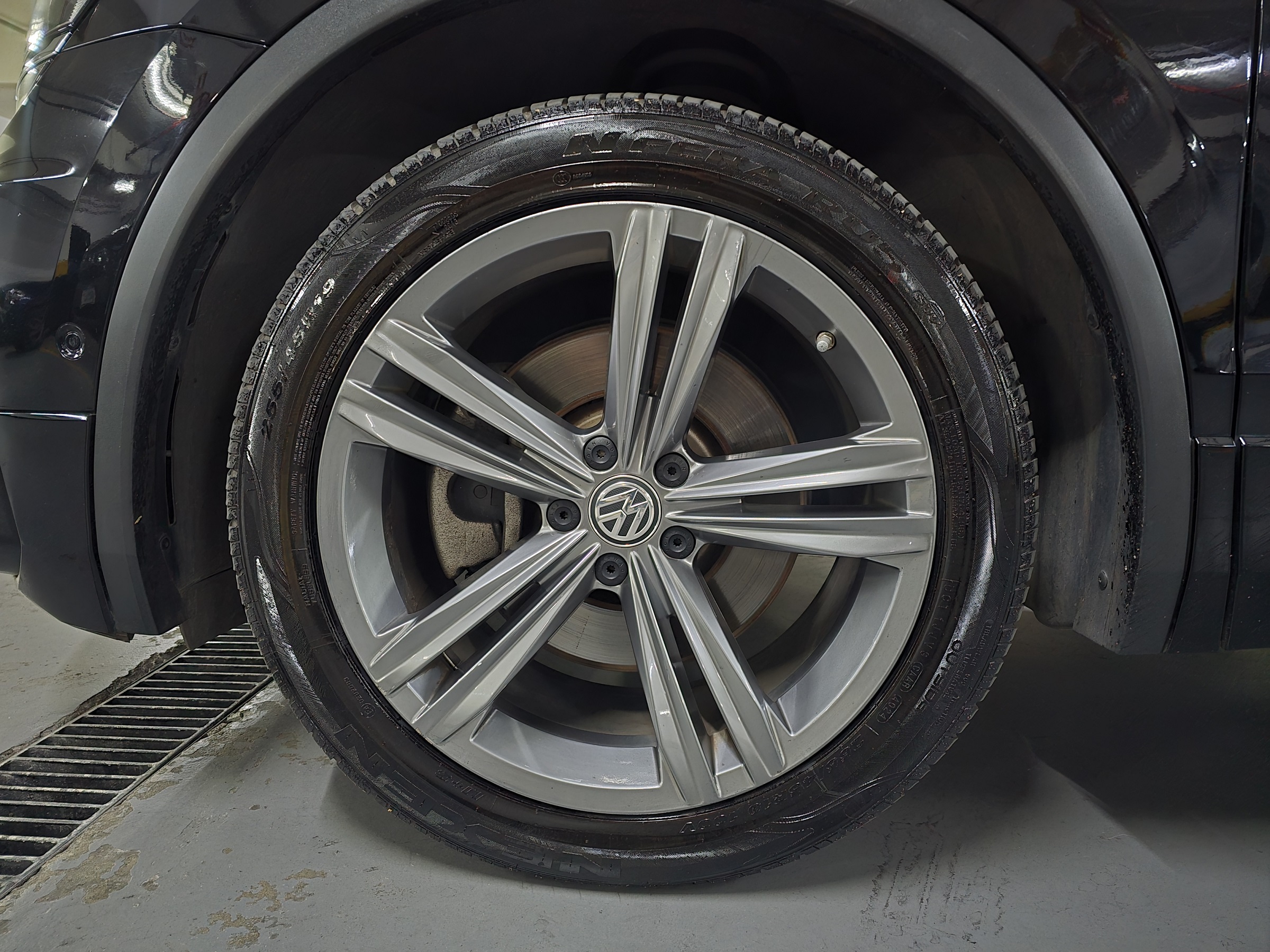 VOLKSWAGEN TIGUAN 2.0 350 TSI GASOLINA ALLSPACE R-LINE 4MOTION DSG