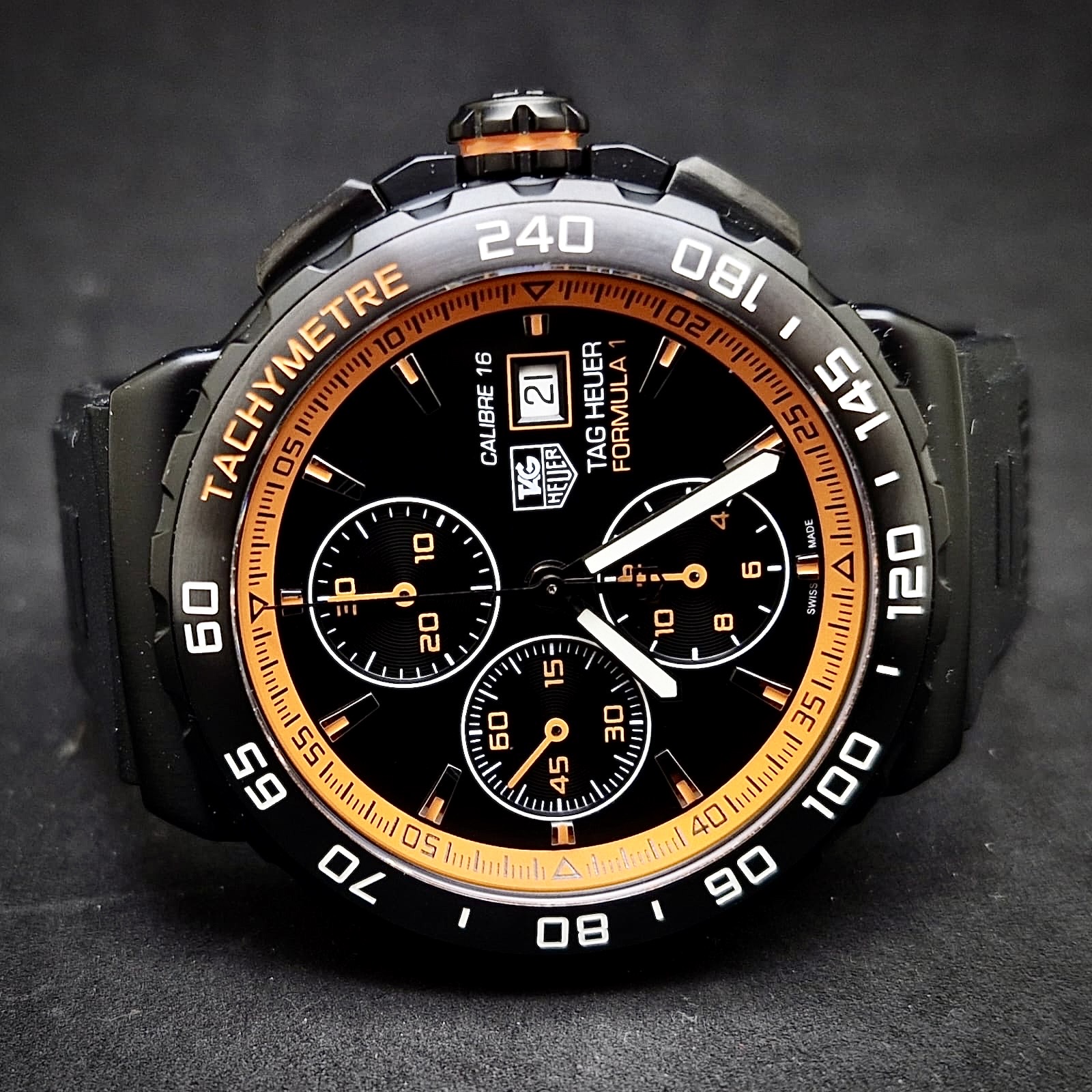 TAG HEUER FORMULA 1 CHRONOGRAPH CALIBRE 16