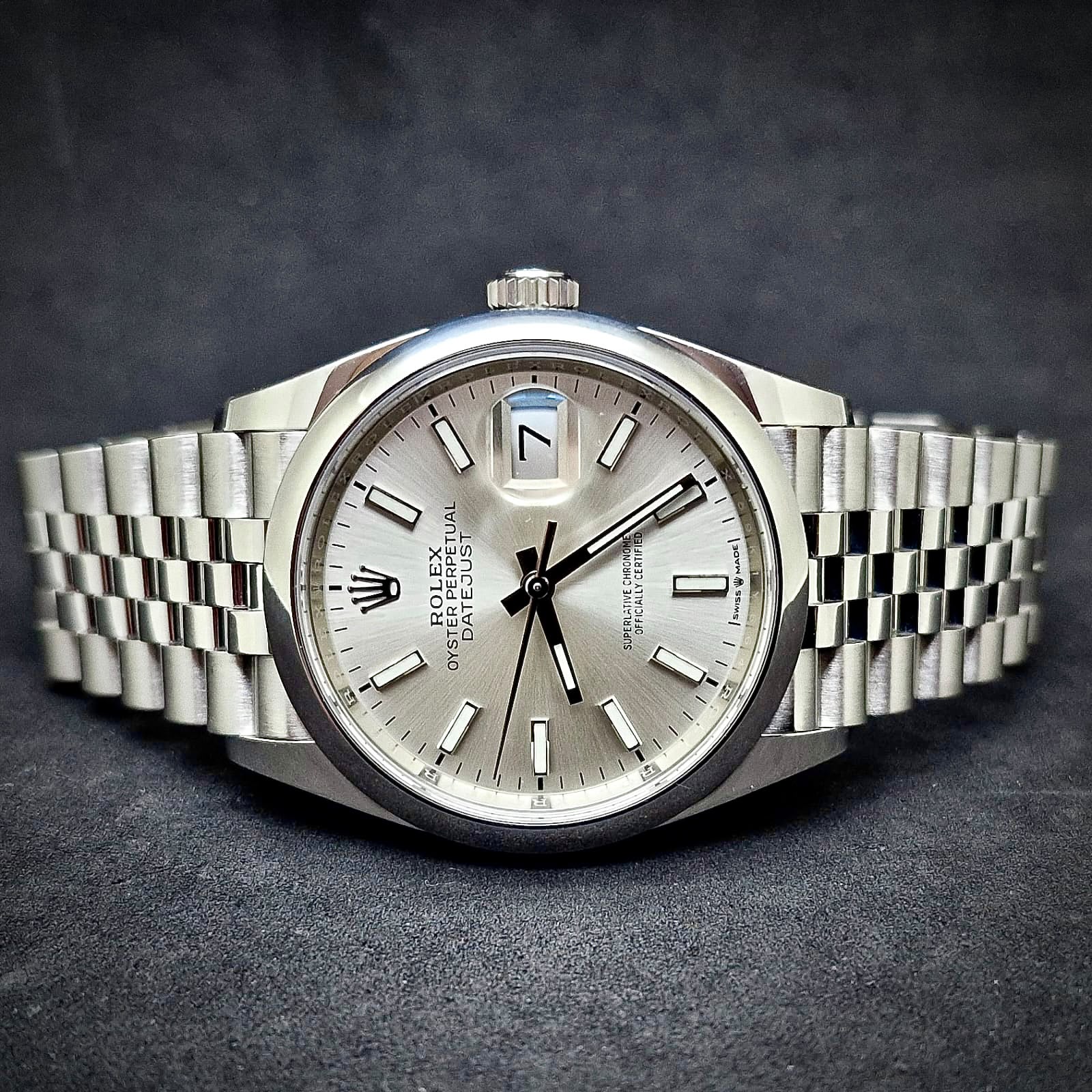 ROLEX OYSTER PERPETUAL DATEJUST
