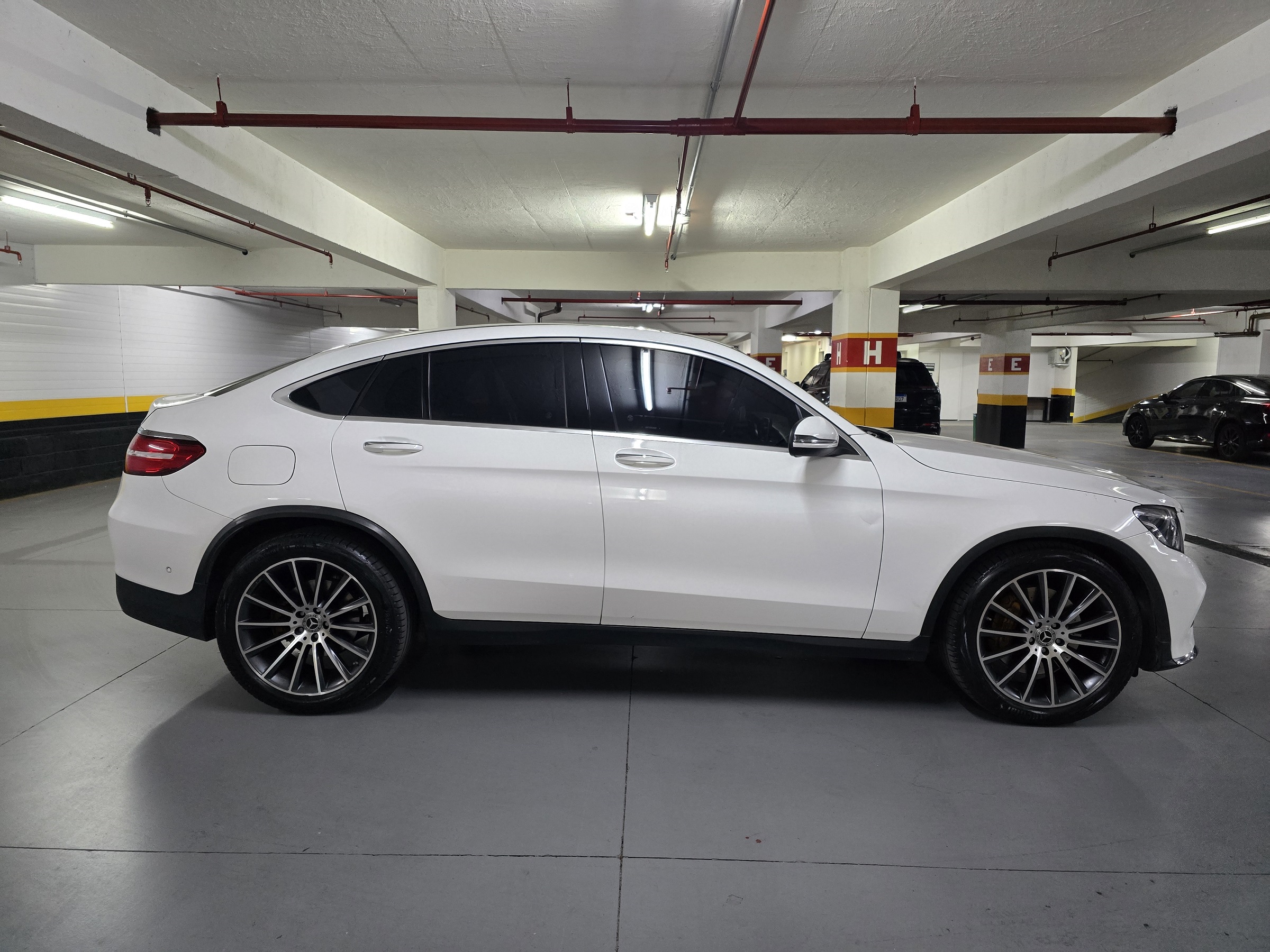 MERCEDES-BENZ GLC250 2.0 CGI GASOLINA COUPÉ 4MATIC 9G-TRONIC