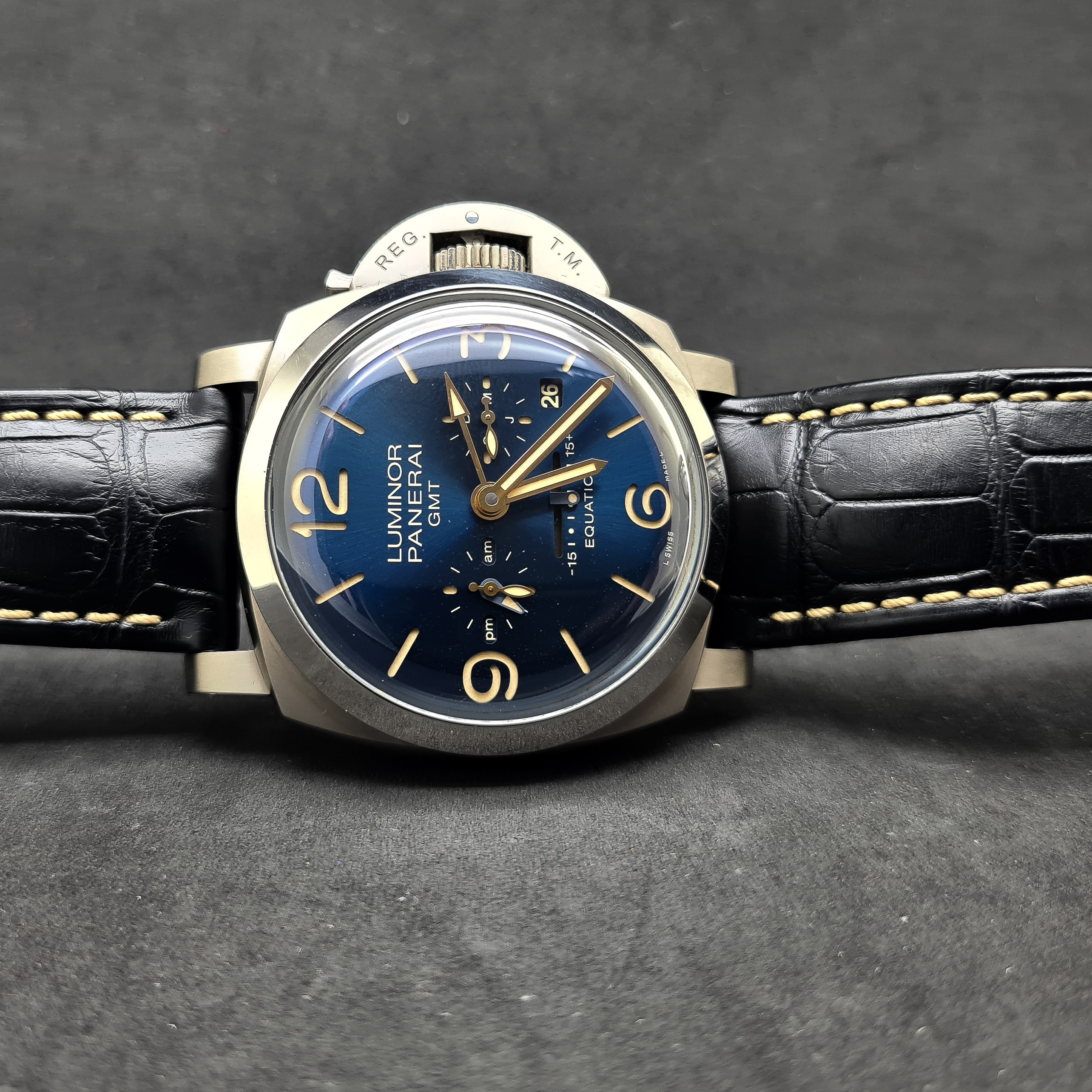 PANERAI LUMINOR 1950 8 DAYS GMT EQUATION OF TIME