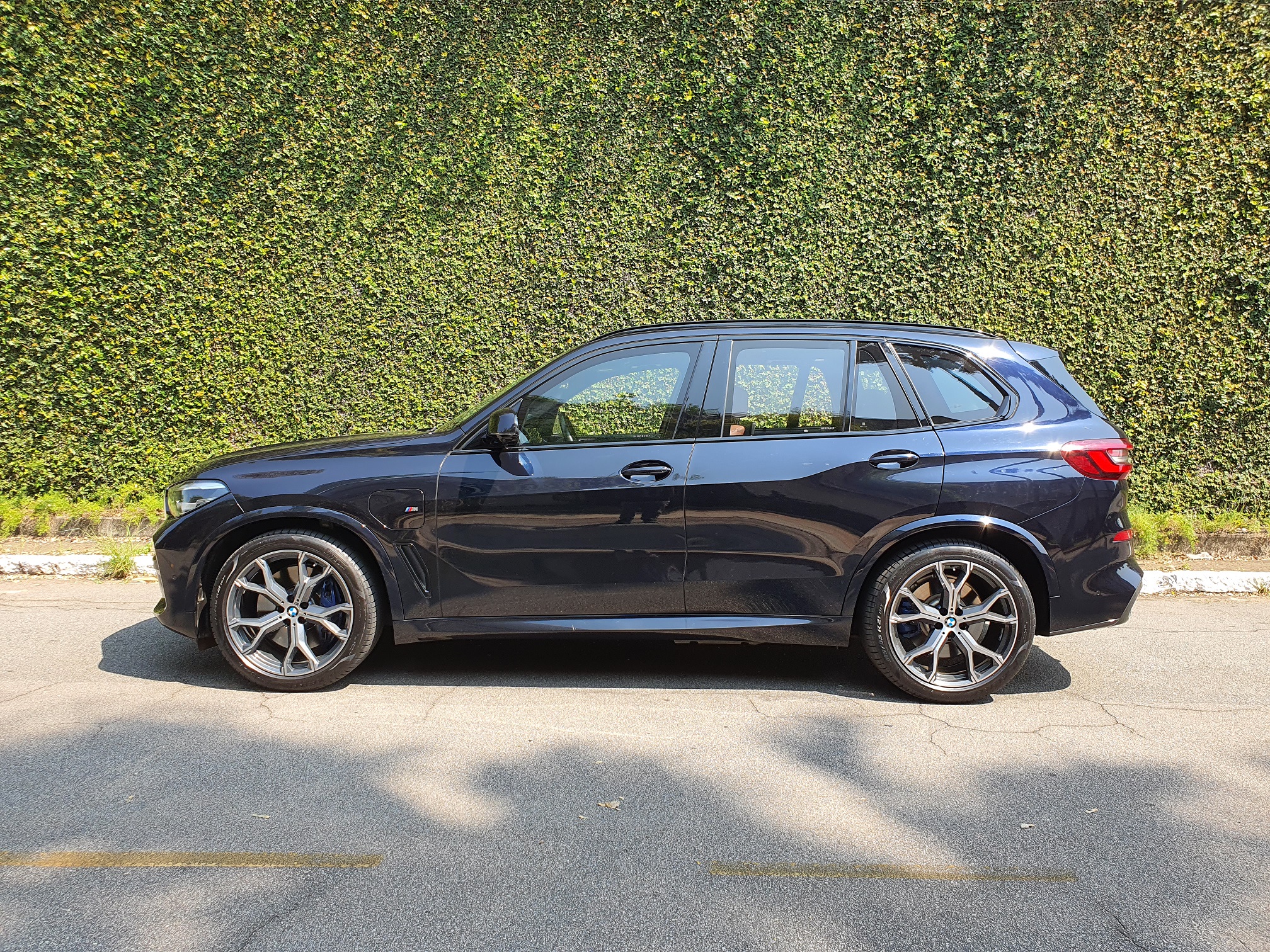 BMW X5 3.0 I6 TURBO HÍBRIDO XDRIVE45E M SPORT AUTOMÁTICO