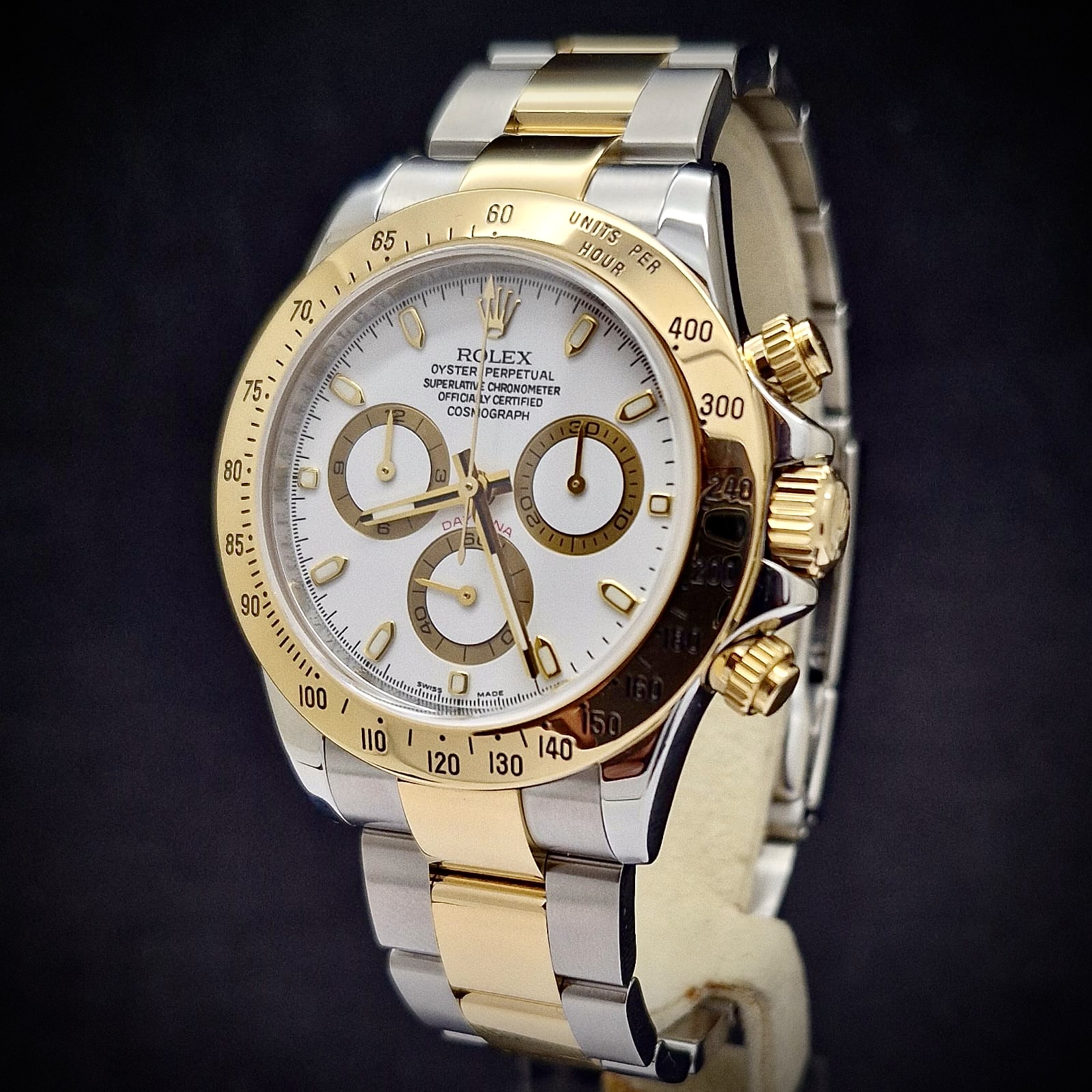 ROLEX COSMOGRAPH DAYTONA - GOLD & STEEL