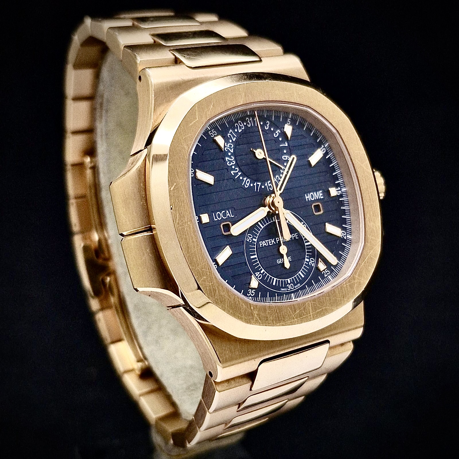 PATEK PHILIPPE NAUTILUS ROSE GOLD