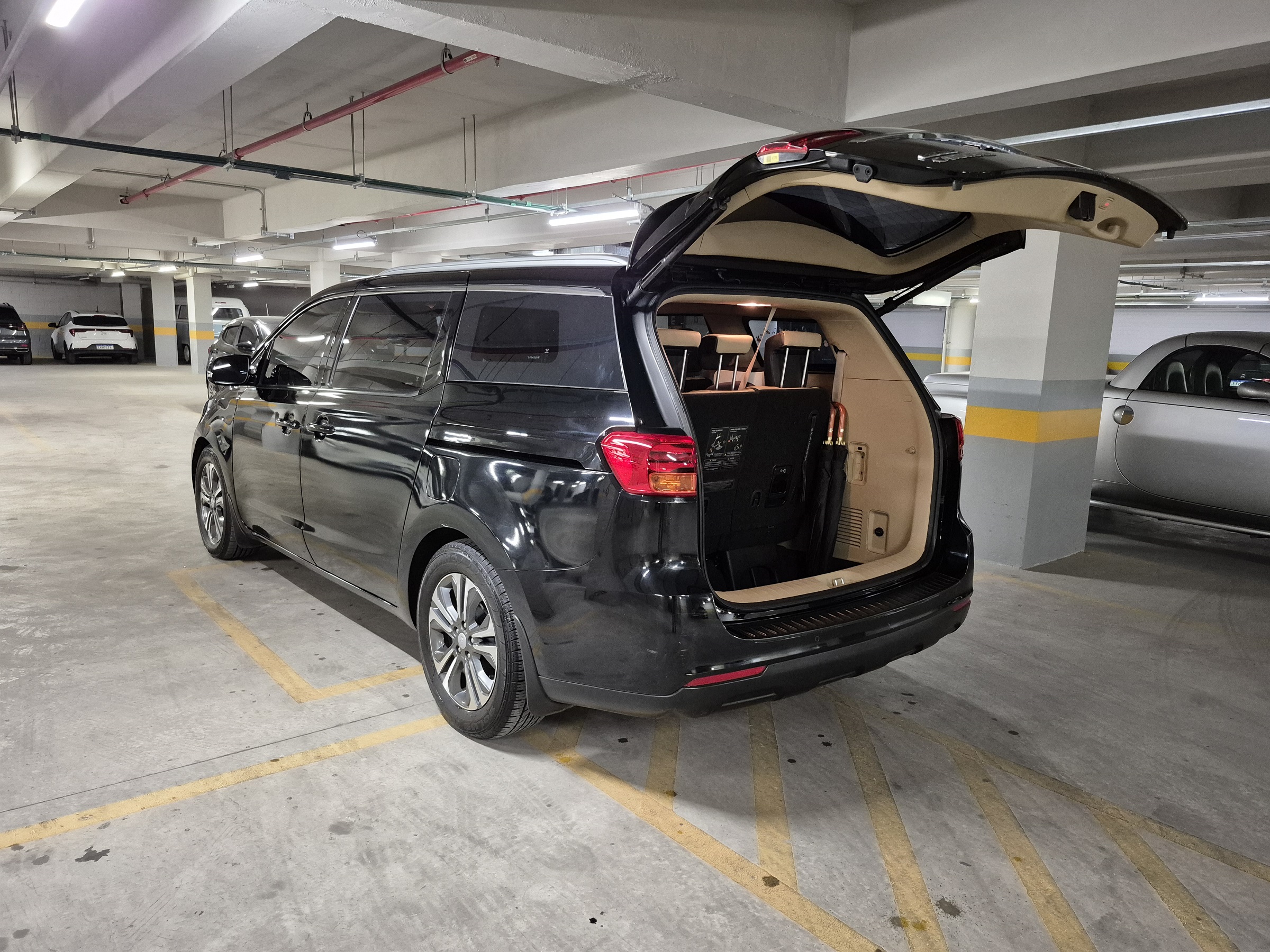 KIA CARNIVAL 3.3 EX V6 24V GASOLINA 4P AUTOMATICO