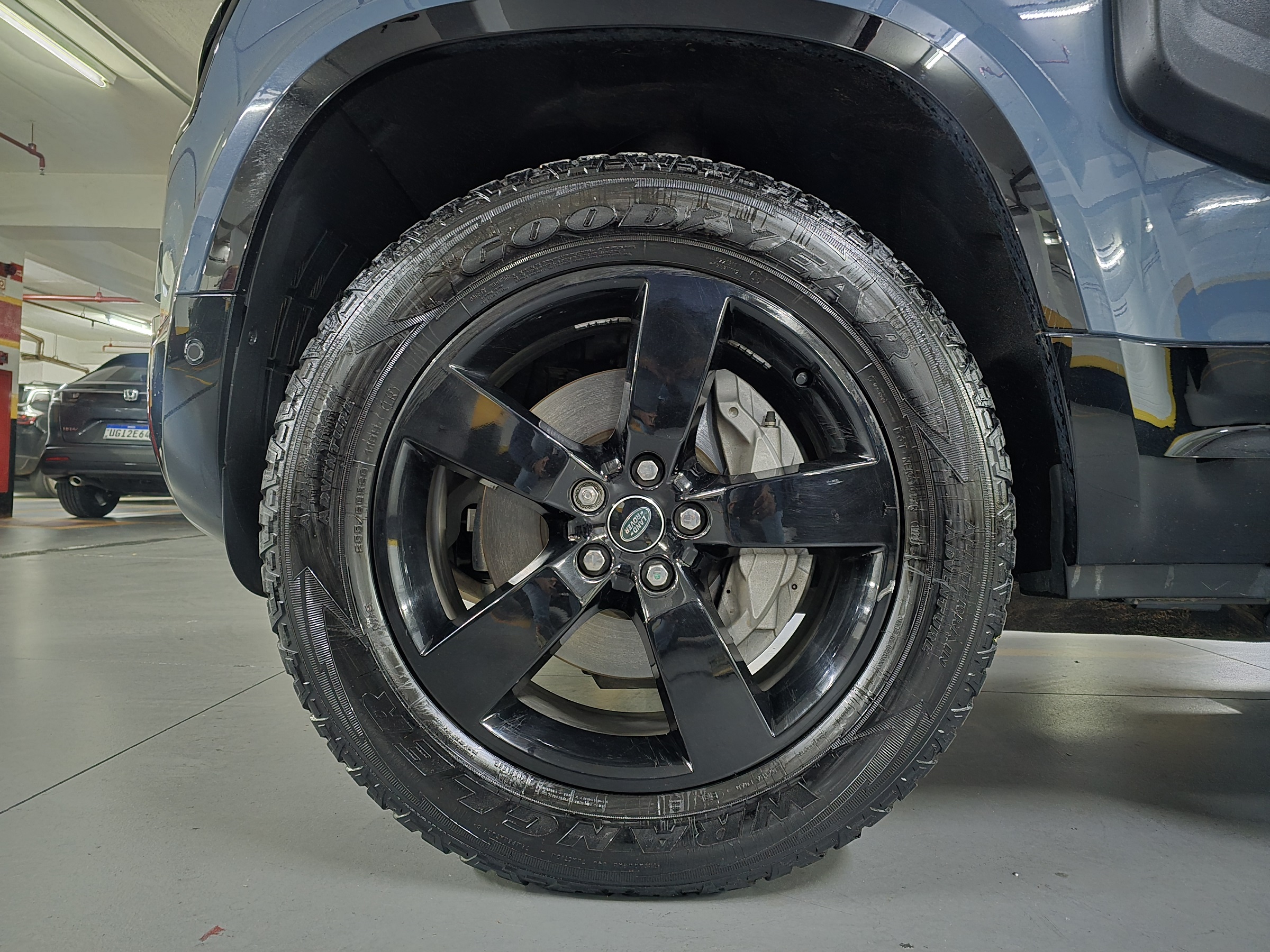 LAND ROVER DEFENDER 3.0 D300 TURBO DIESEL MHEV 110 X-DYNAMIC SE AWD AUTOMÁTICO