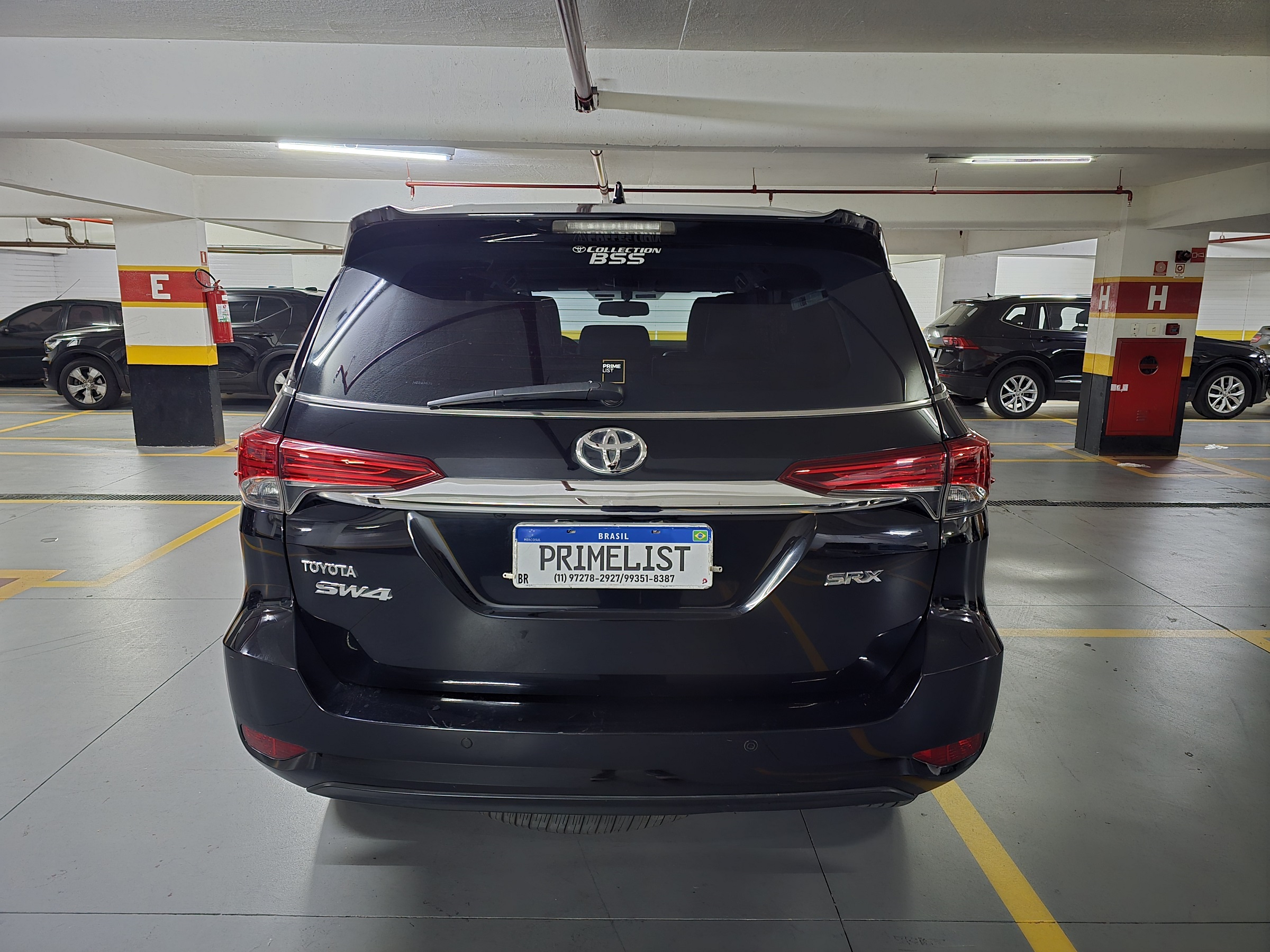TOYOTA HILUX SW4 2.8 SRX 4X4 7 LUGARES 16V TURBO INTERCOOLER DIESEL 4P AUTOMÁTICO