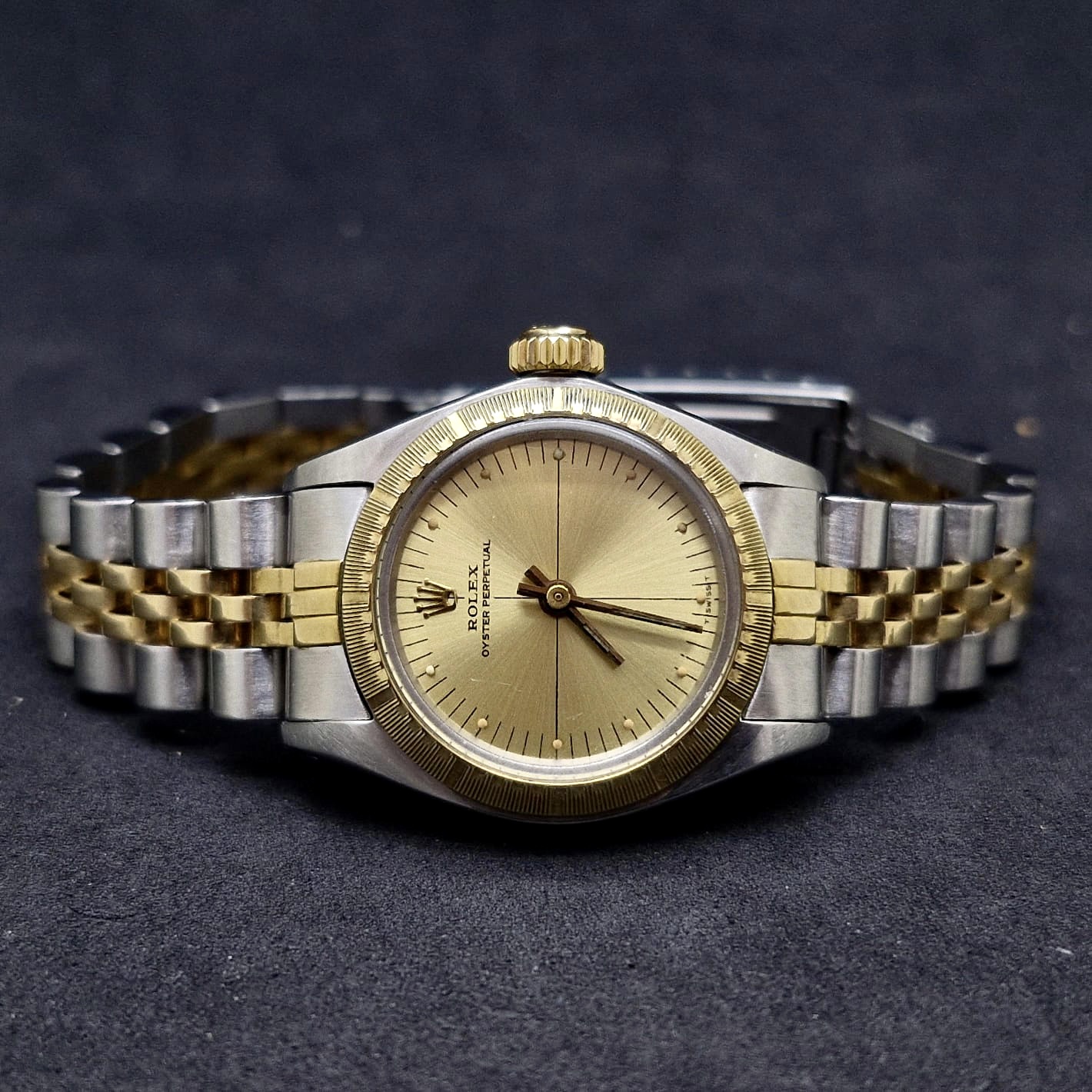 ROLEX OYSTER PERPETUAL LADY