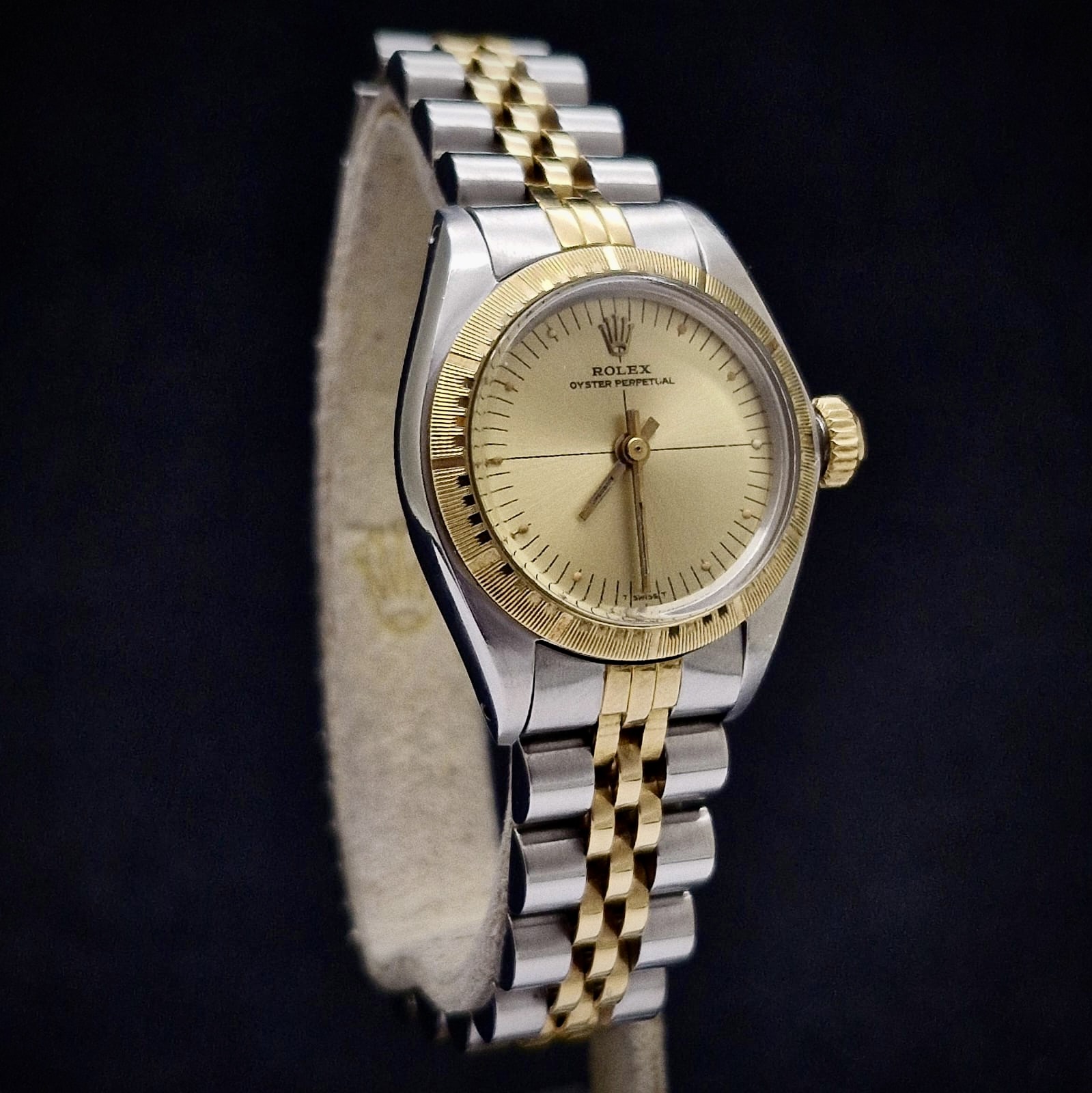 ROLEX OYSTER PERPETUAL LADY