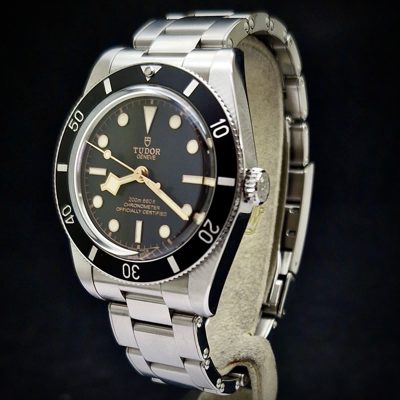 TUDOR BLACK BAY 54