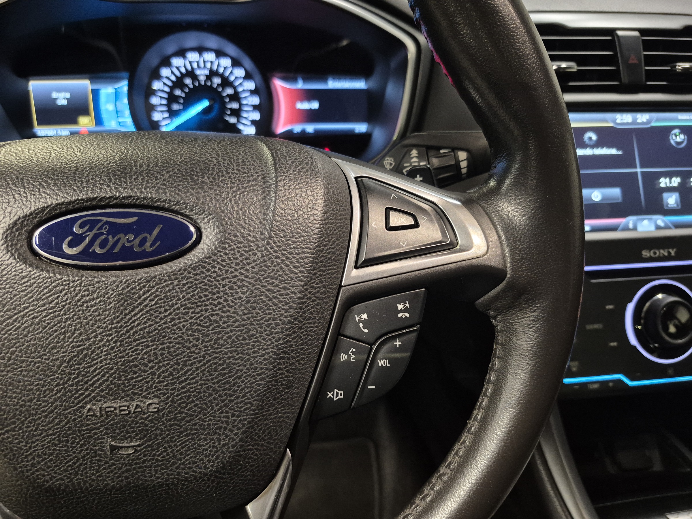 FORD FUSION 2.0 TITANIUM AWD 16V GASOLINA 4P AUTOMÁTICO