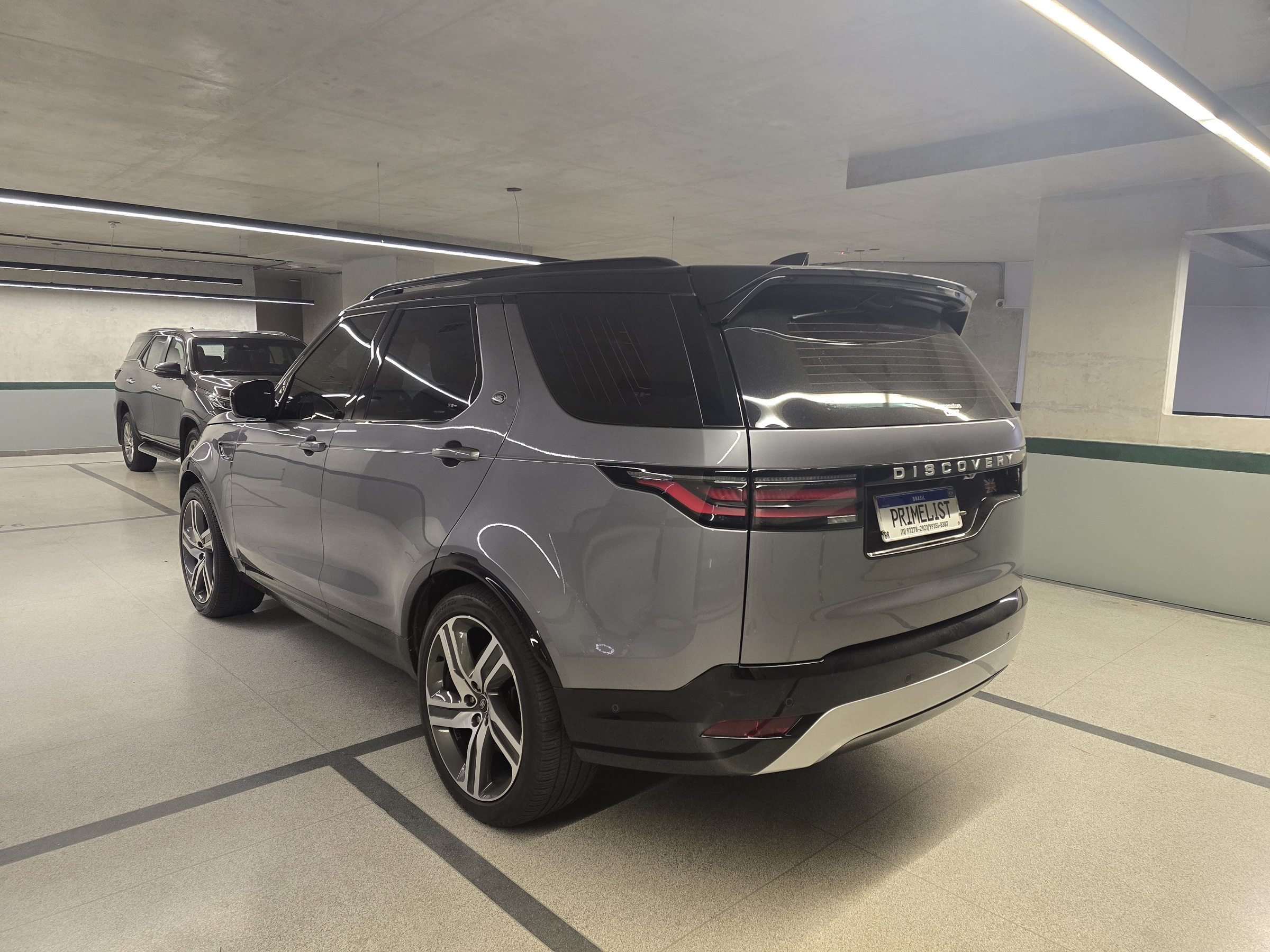 LAND ROVER DISCOVERY 3.0 D300 TURBO DIESEL MHEV METROPOLITAN  EDITION AUTOMÁTICO