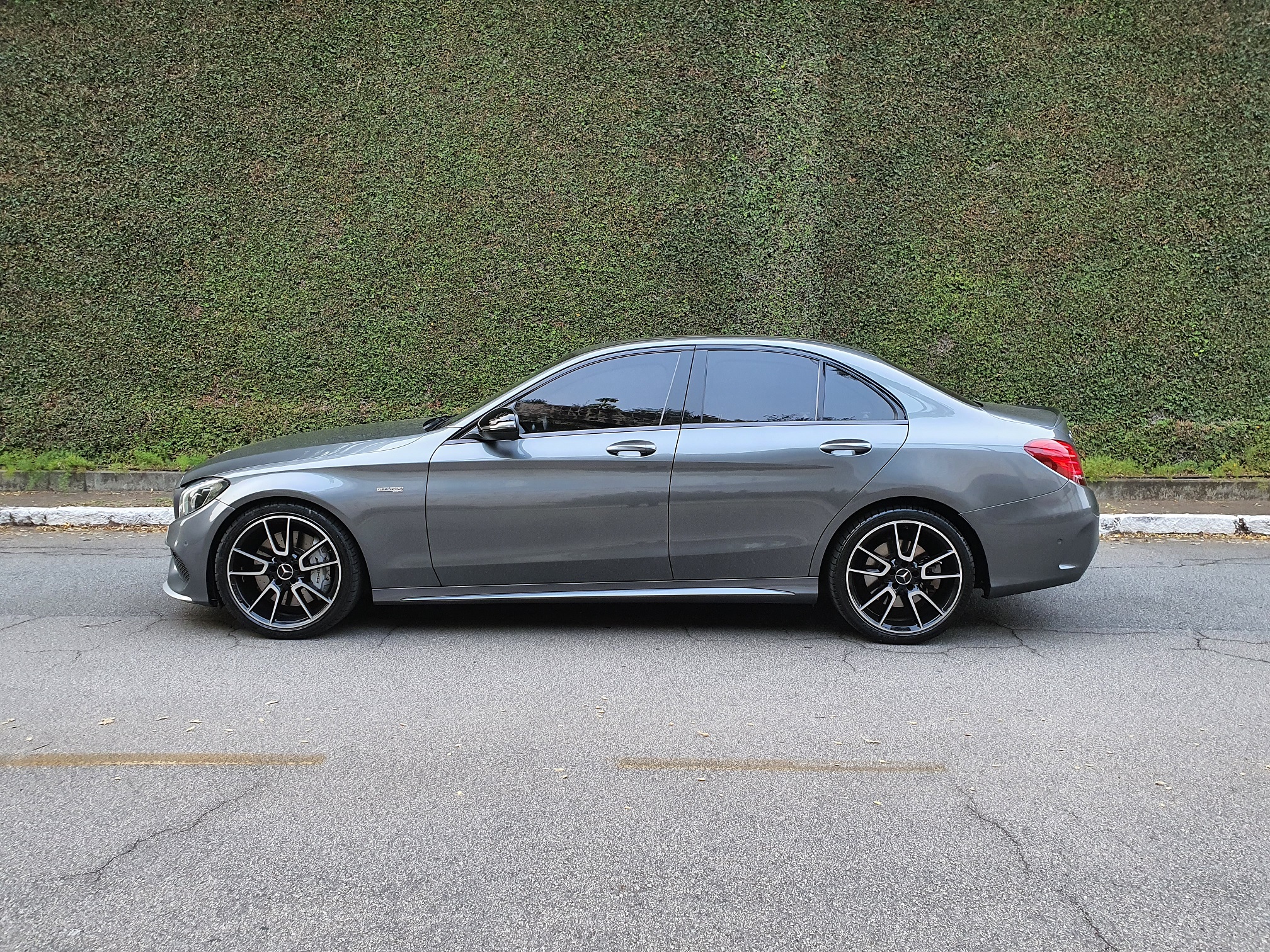 MERCEDES-BENZ C 43AMG 3.0 V6 GASOLINA 4MATIC 9G-TRONIC