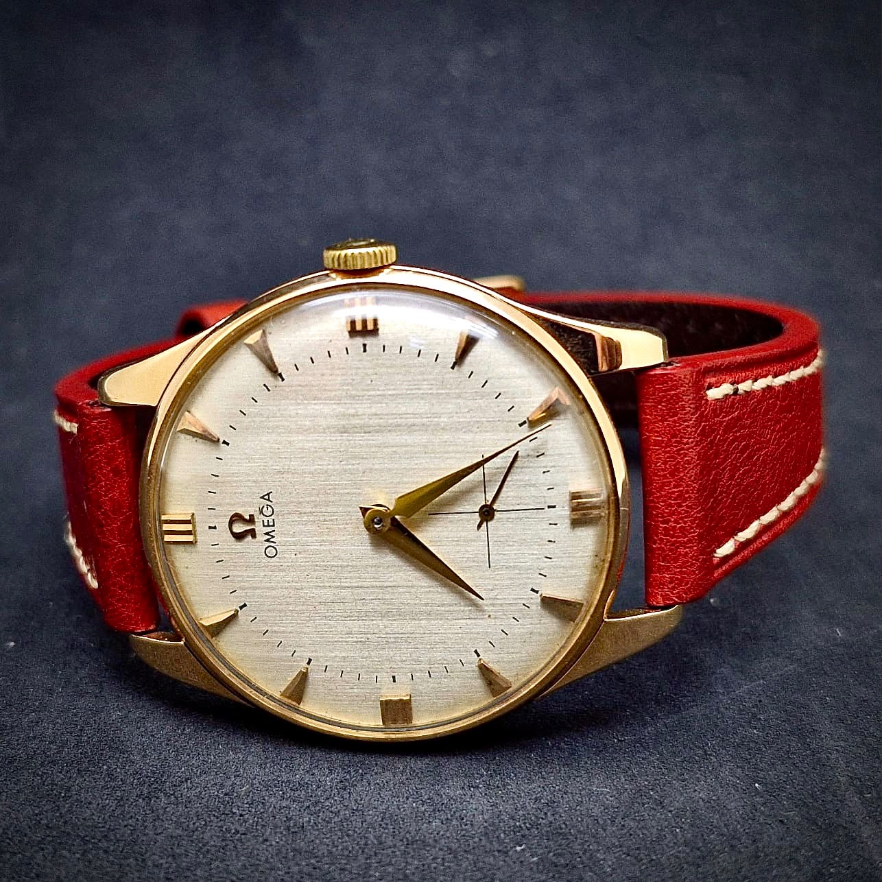 OMEGA CLASSIC VINTAGE