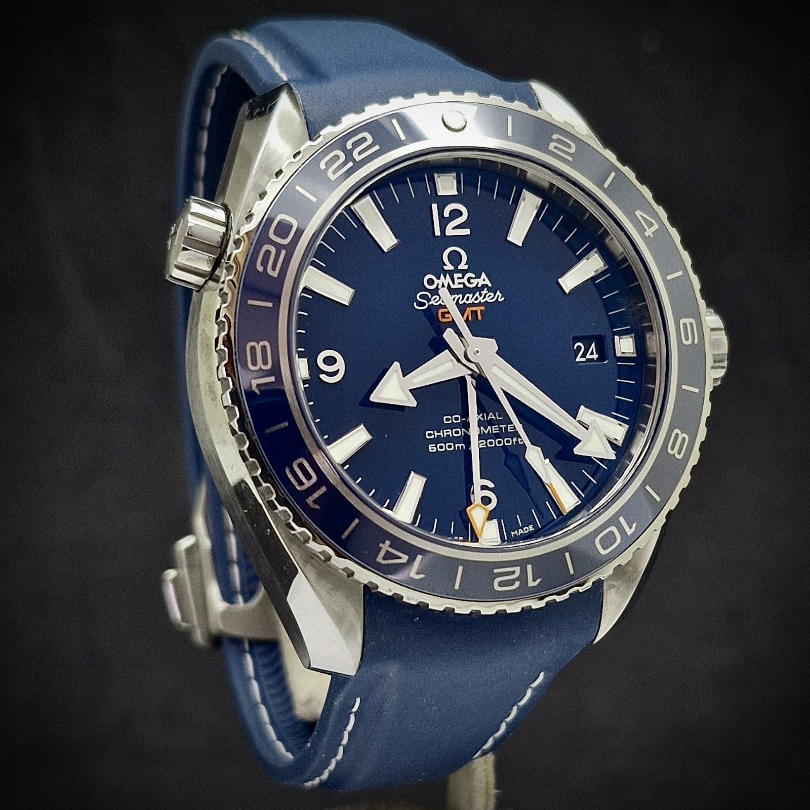 OMEGA SEAMASTER PLANET OCEAN GMT