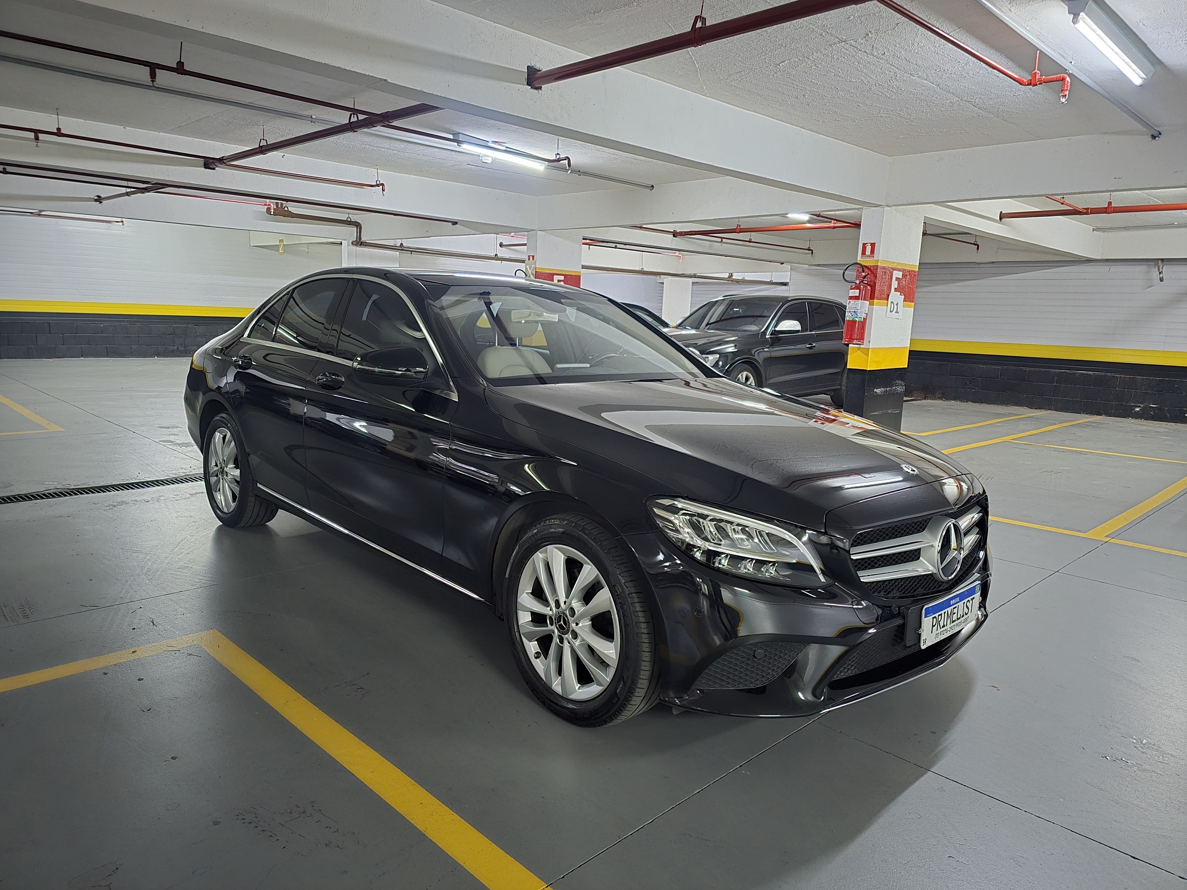 MERCEDES-BENZ C180 1.6 CGI FLEX AVANTGARDE 9G-TRONIC