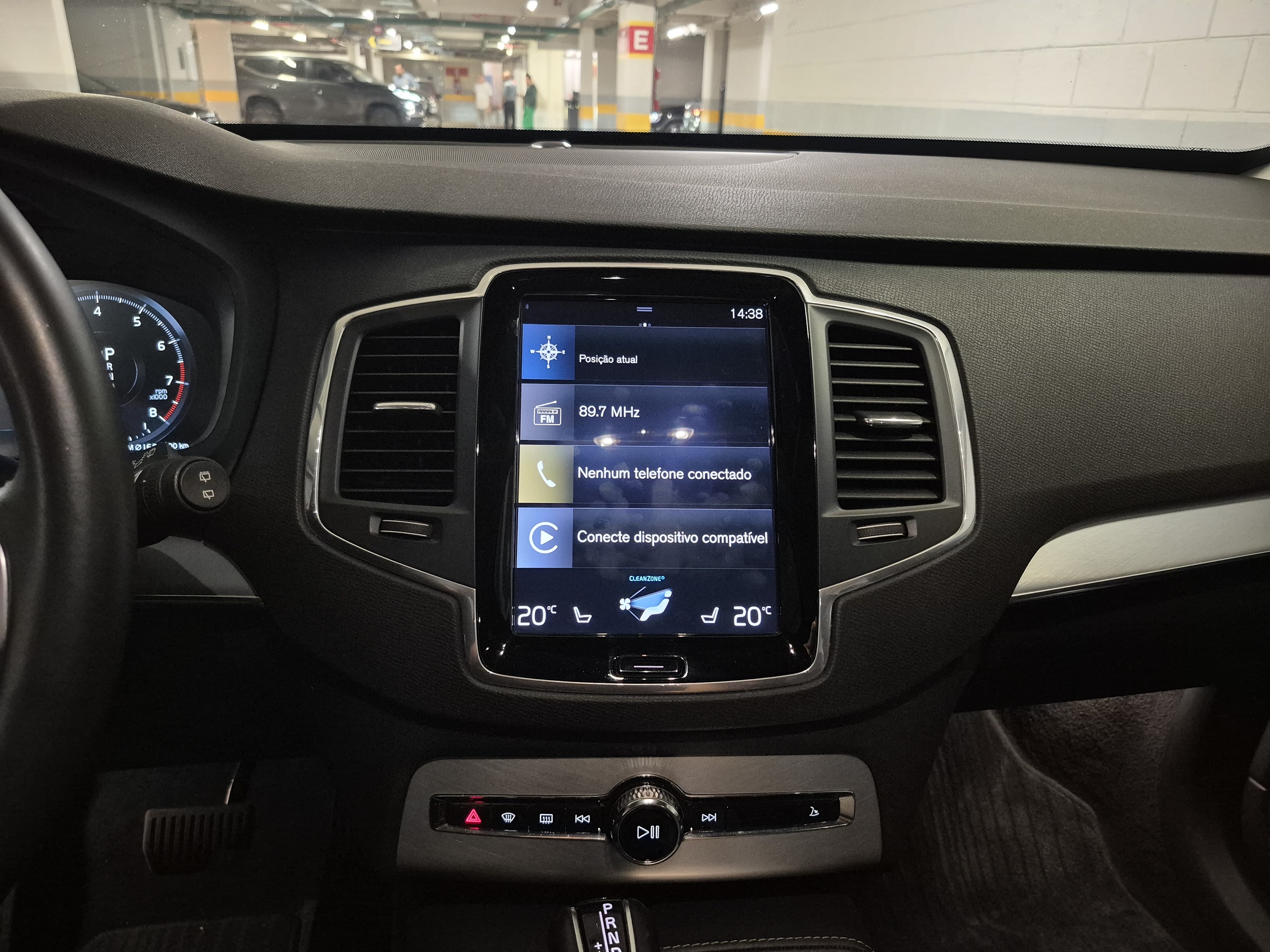VOLVO XC90 2.0 T6 GASOLINA MOMENTUM AWD GEARTRONIC