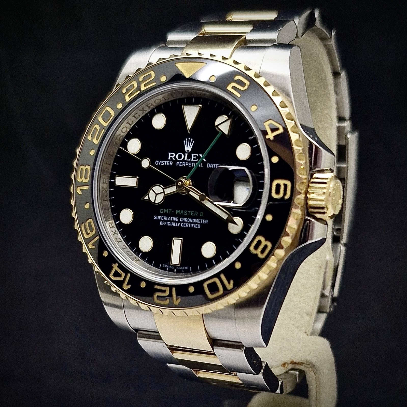 ROLEX GMT MASTER II - GOLD & STEEL