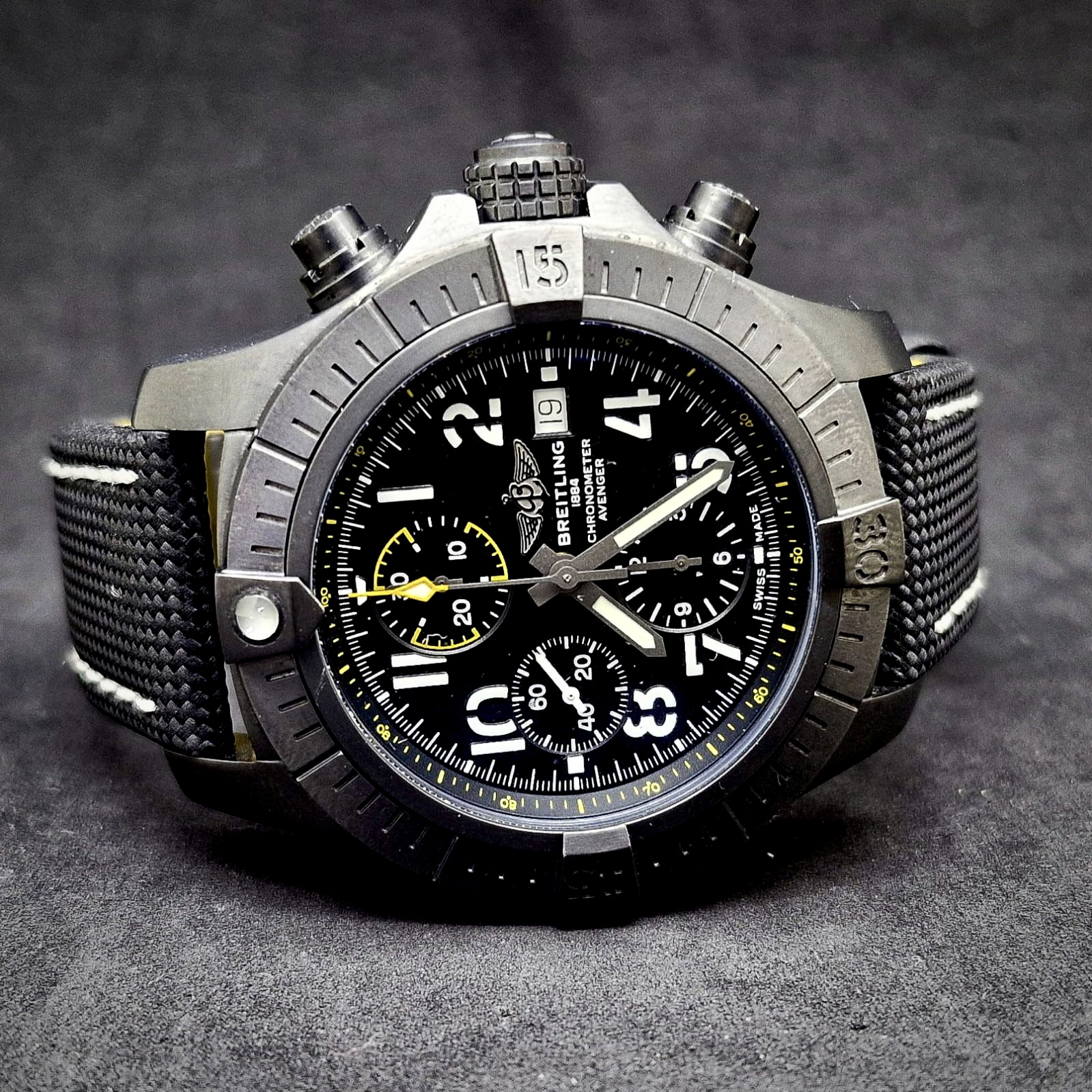 BREITLING AVENGER CHRONOGRAPH 45 NIGHT MISSION