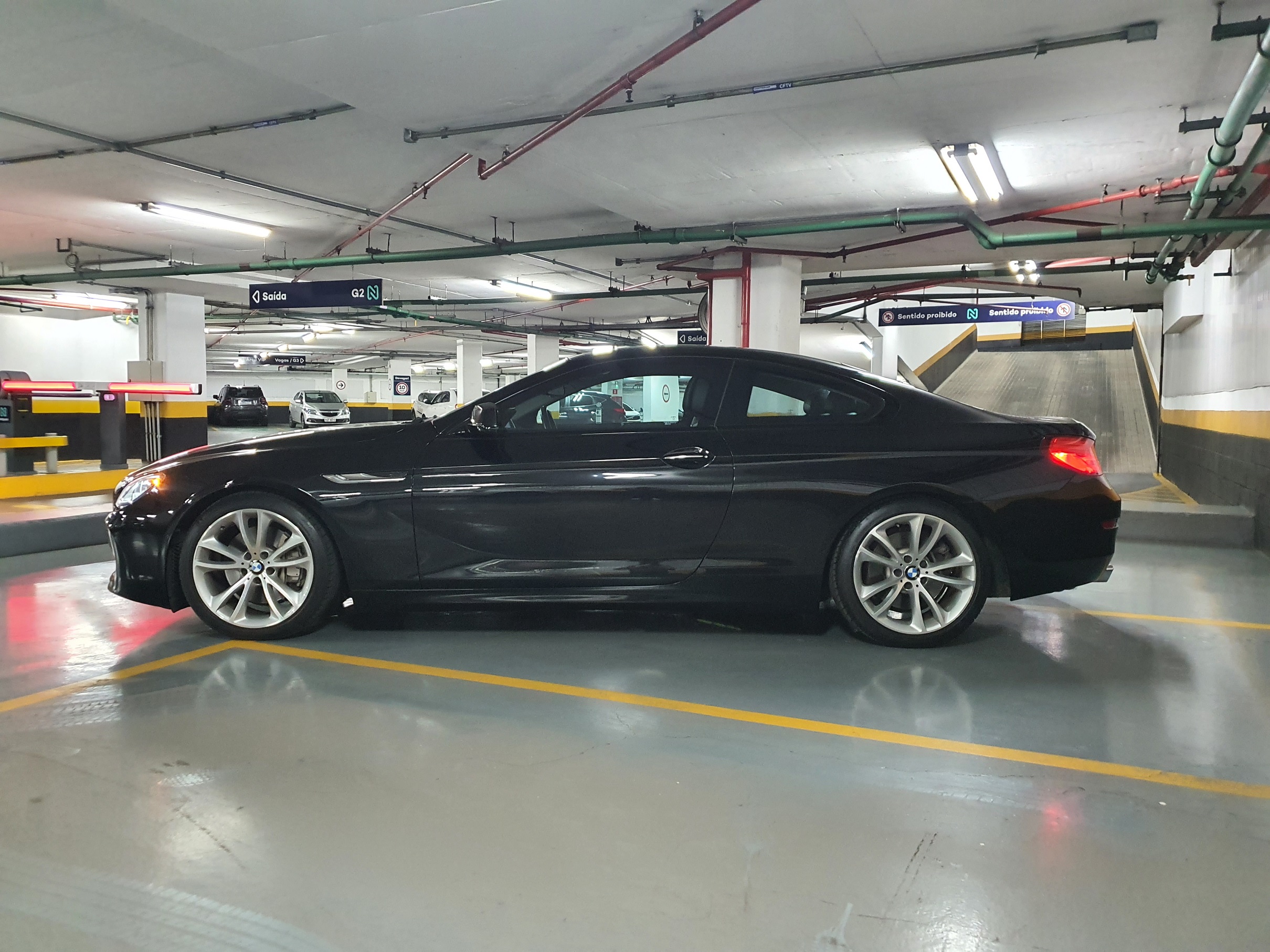 BMW 650I 4.8 COUPÉ V8 32V GASOLINA 2P AUTOMÁTICO