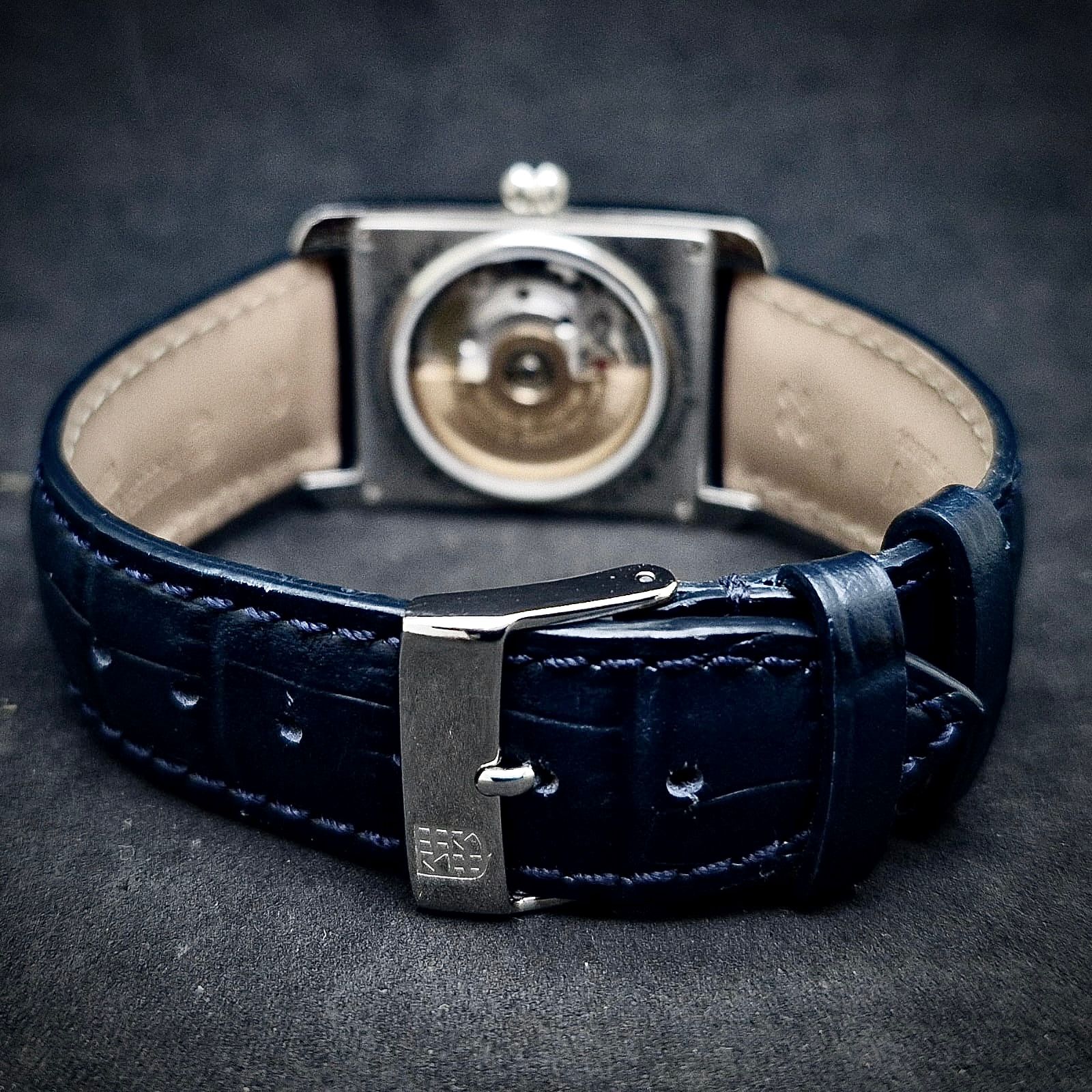 FREDERIQUE CONSTANT CLASSICS CARRÉE