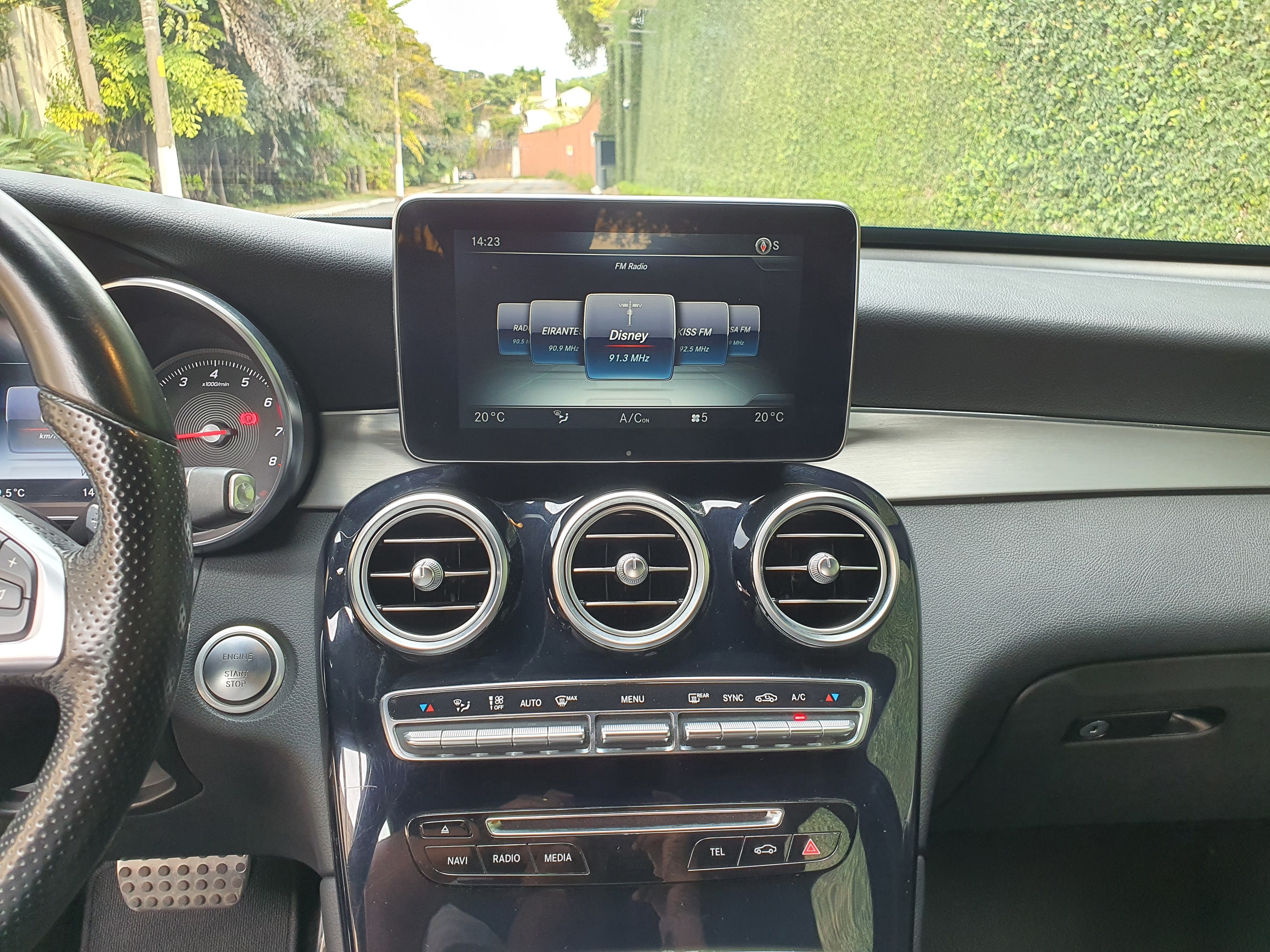 MERCEDES-BENZ GLC 250 2.0 CGI GASOLINA SPORT 4MATIC 9G-TRONIC