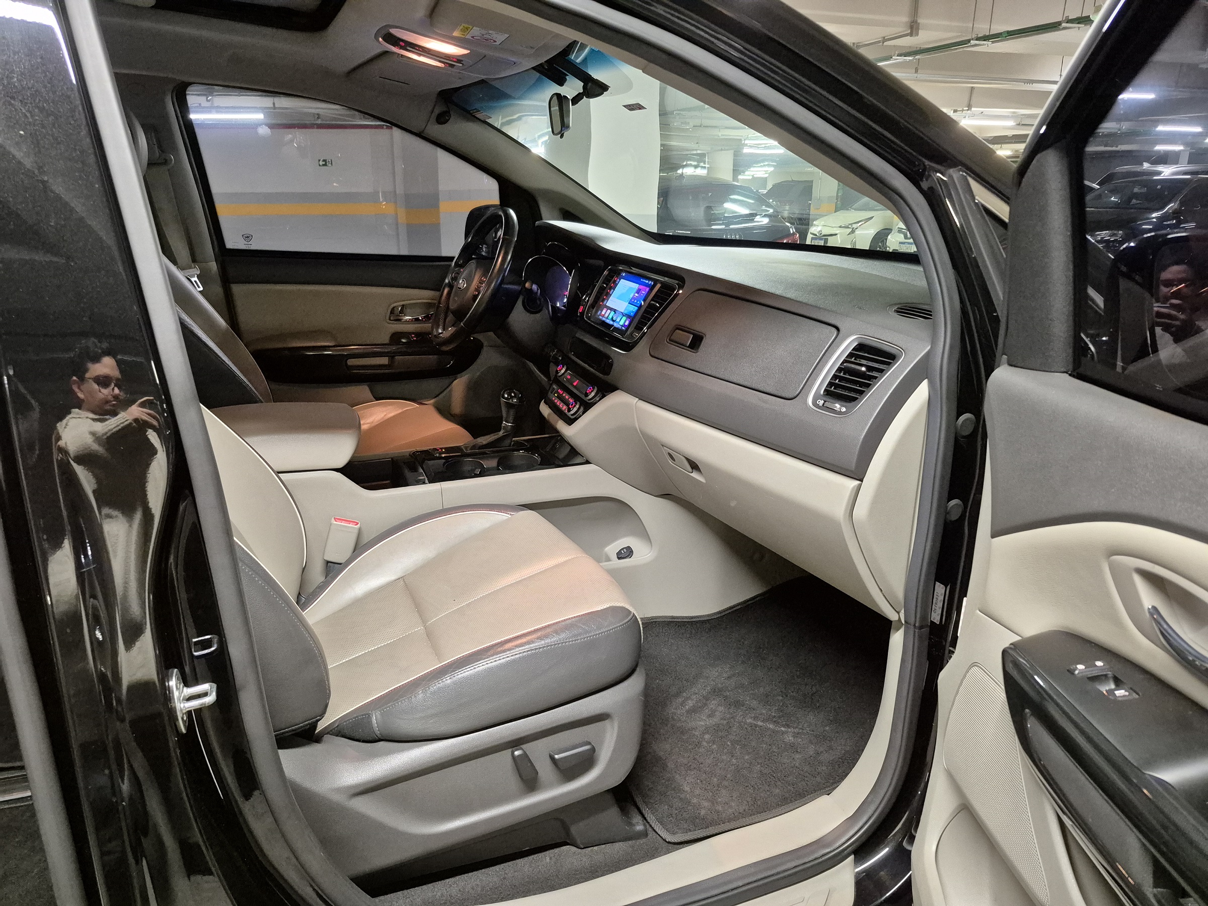 KIA CARNIVAL 3.3 EX V6 24V GASOLINA 4P AUTOMATICO