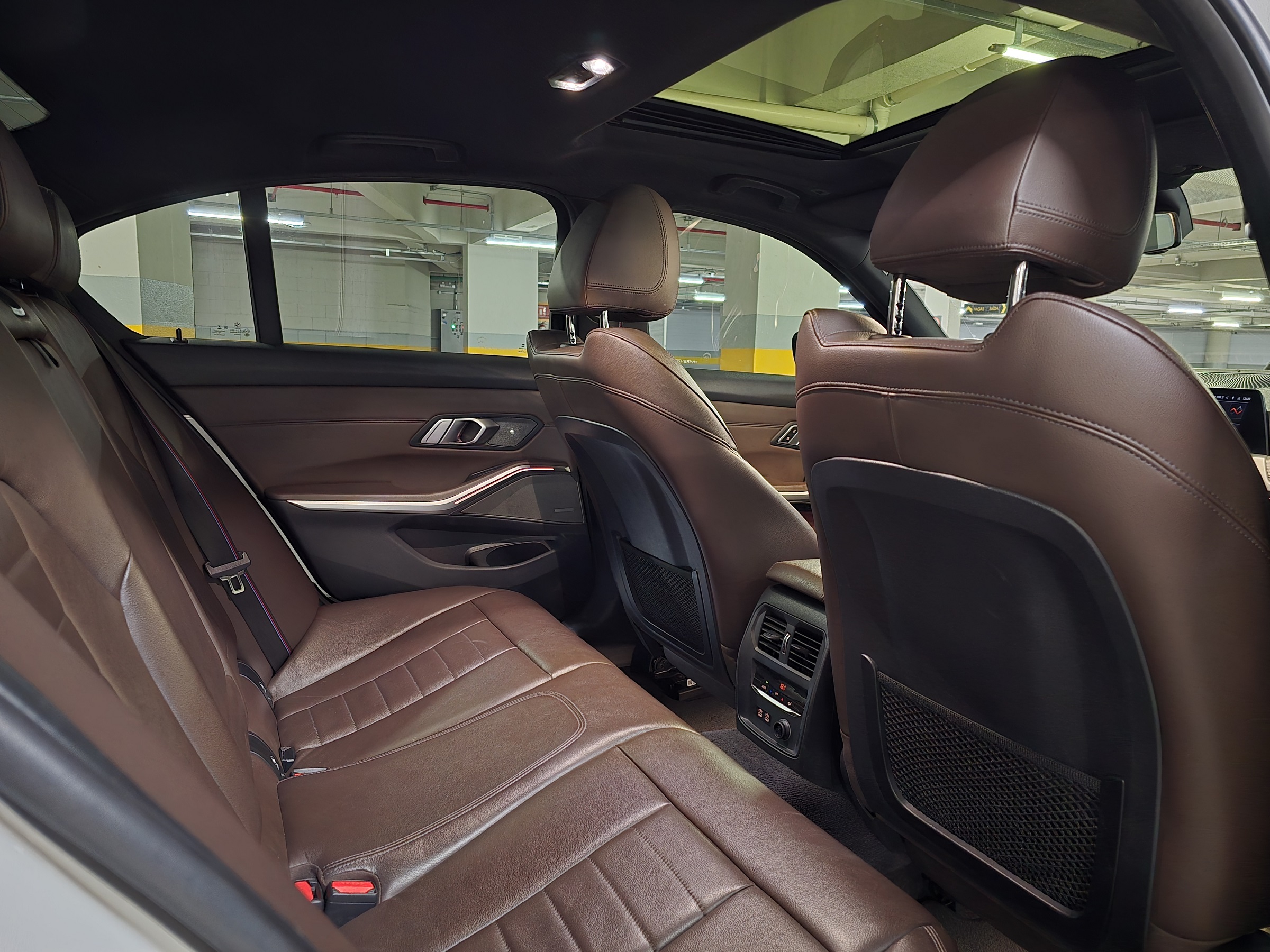 BMW 320I 2.0 16V TURBO GASOLINA M SPORT AUTOMÁTICO