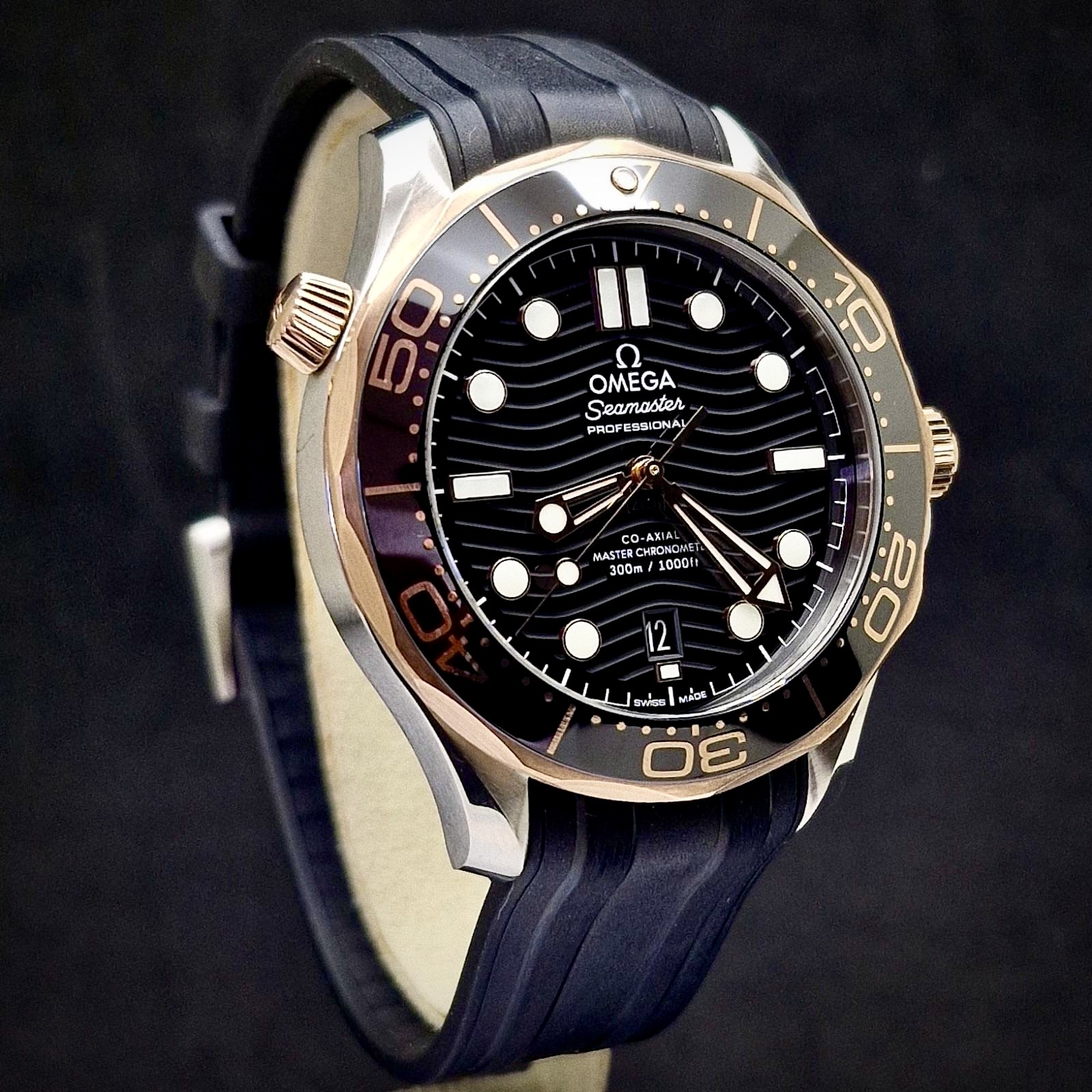 OMEGA SEAMASTER DIVER 300 M