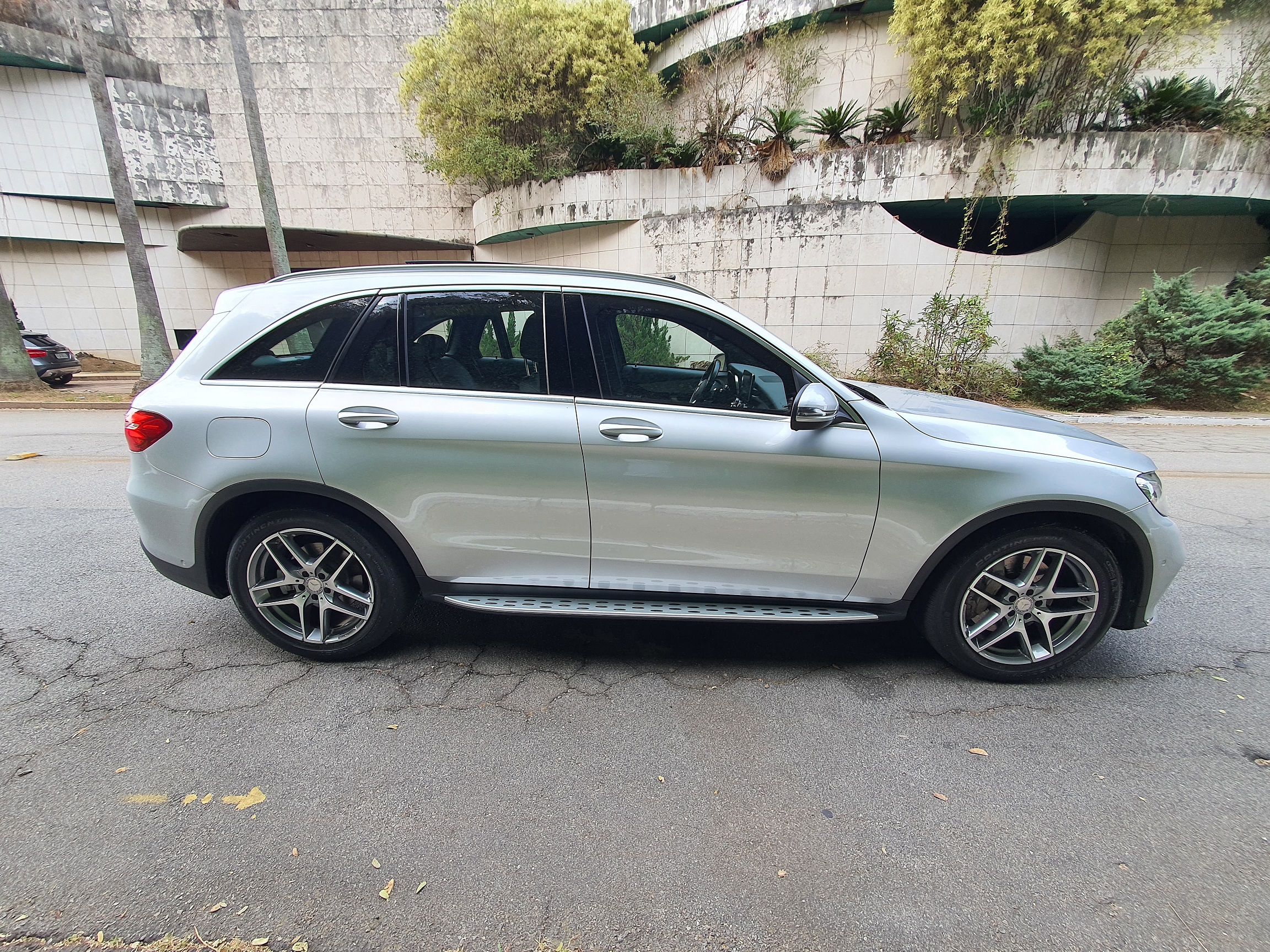 MERCEDES-BENZ GLC 250 2.0 CGI GASOLINA SPORT 4MATIC 9G-TRONIC