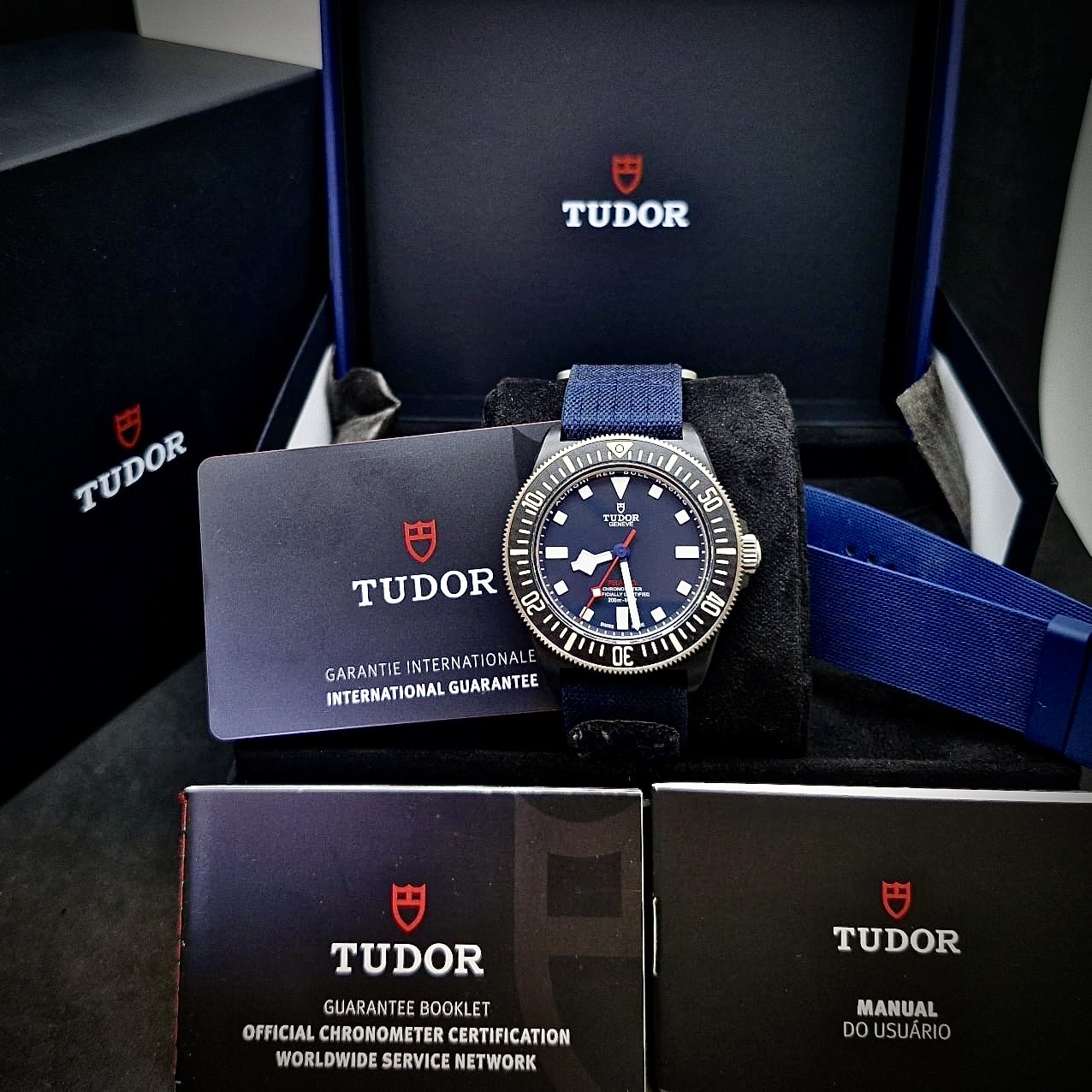 TUDOR PELAGOS FXD ALINGHI RED BULL