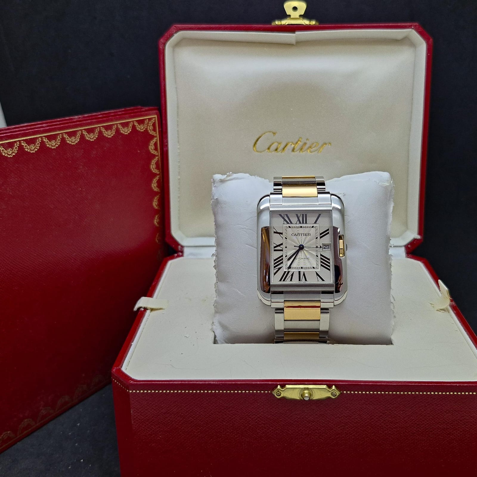 CARTIER TANK ANGLAISE